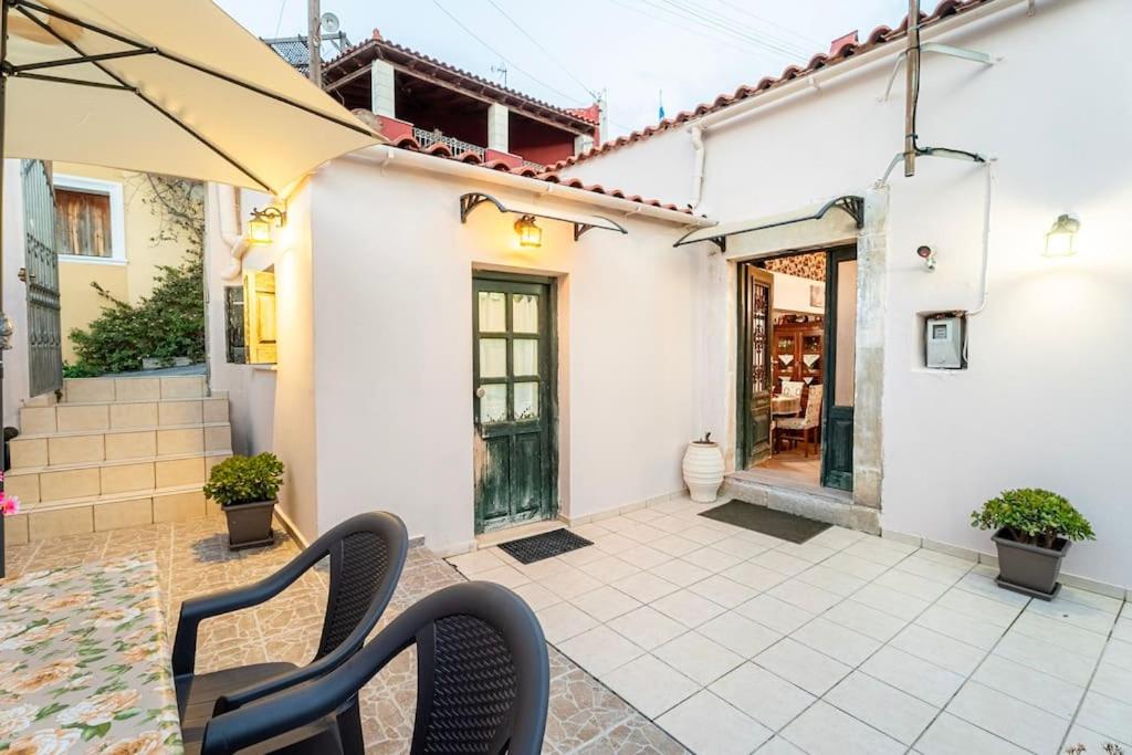 Villa photo 3