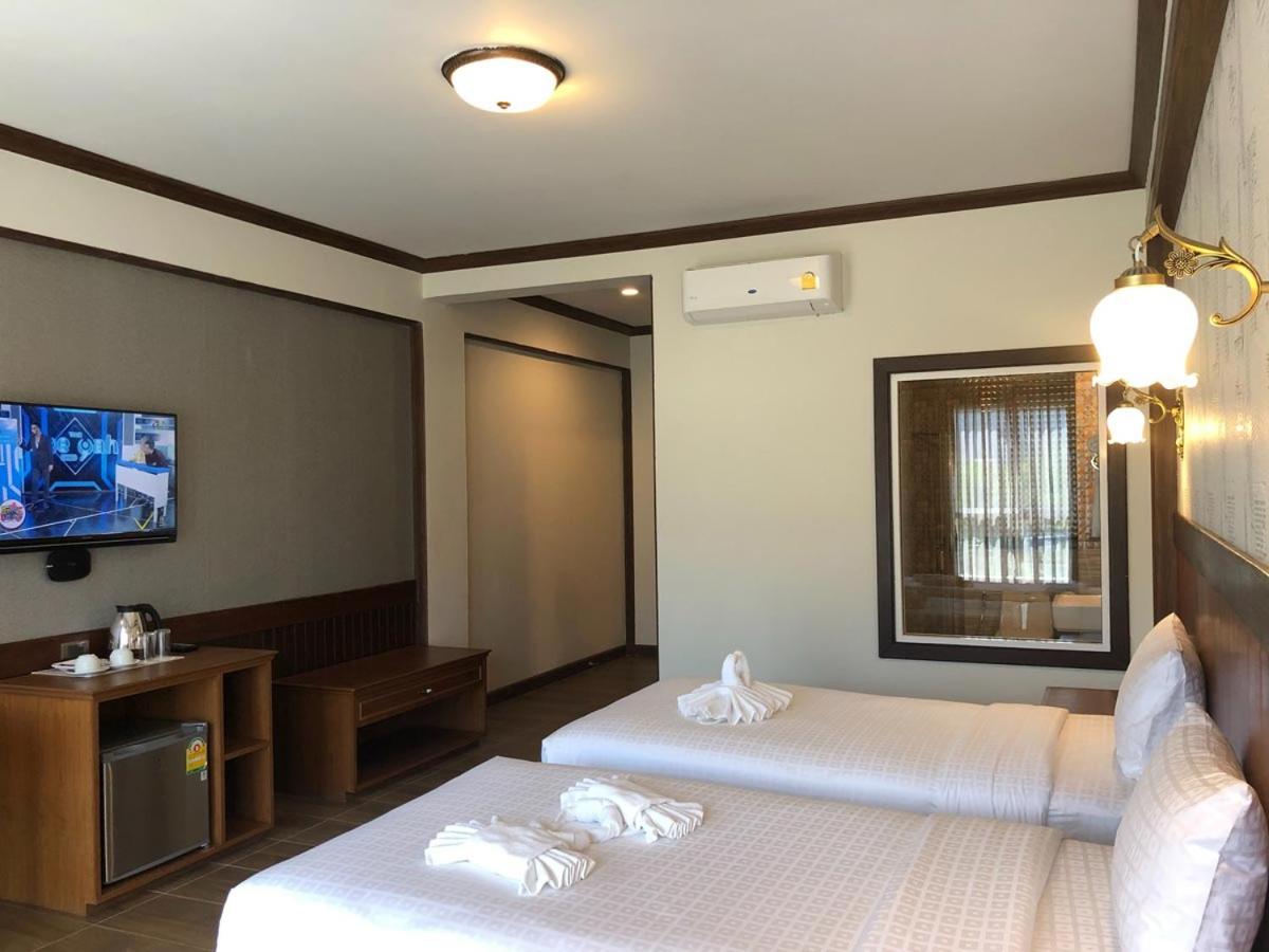Deluxe Twin Room - Photo 4