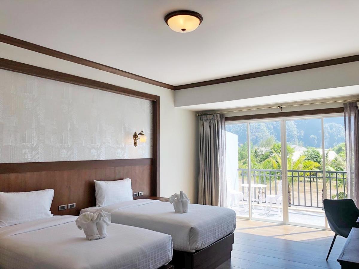 Deluxe Twin Room - Photo 6