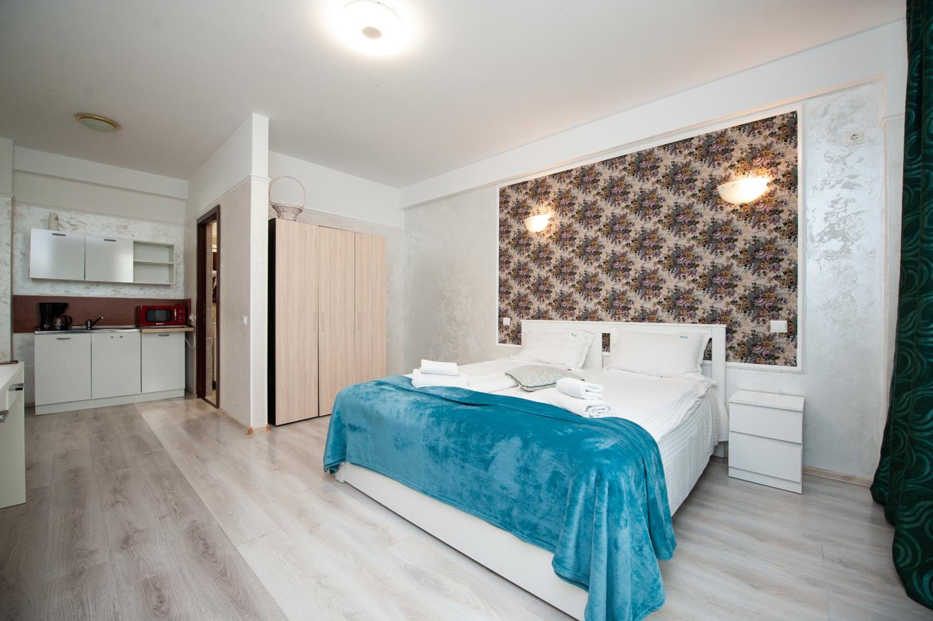 Comfort Triple Room - Photo 45