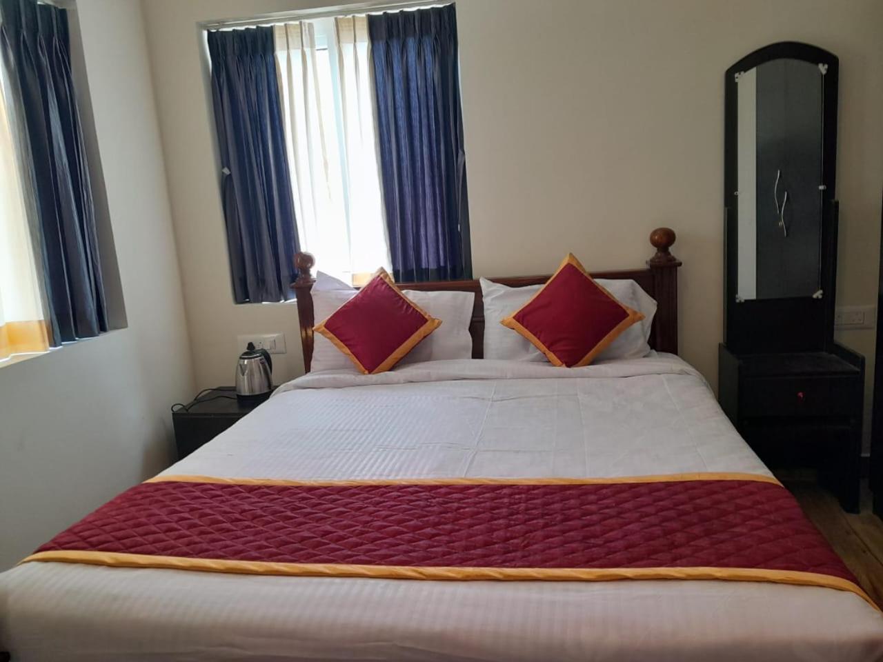 Deluxe Double Room photo 3