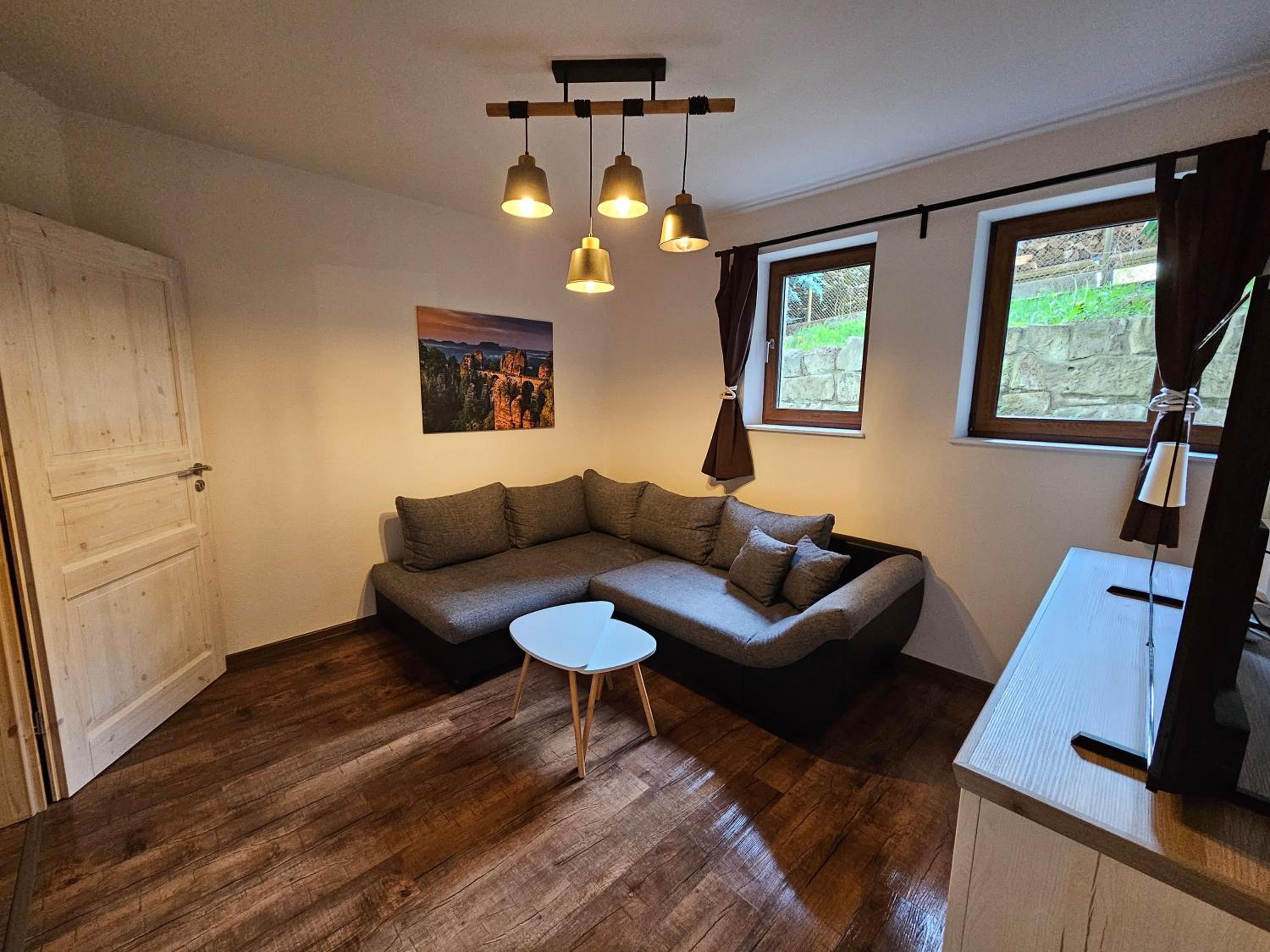 One-Bedroom Apartment photo 3