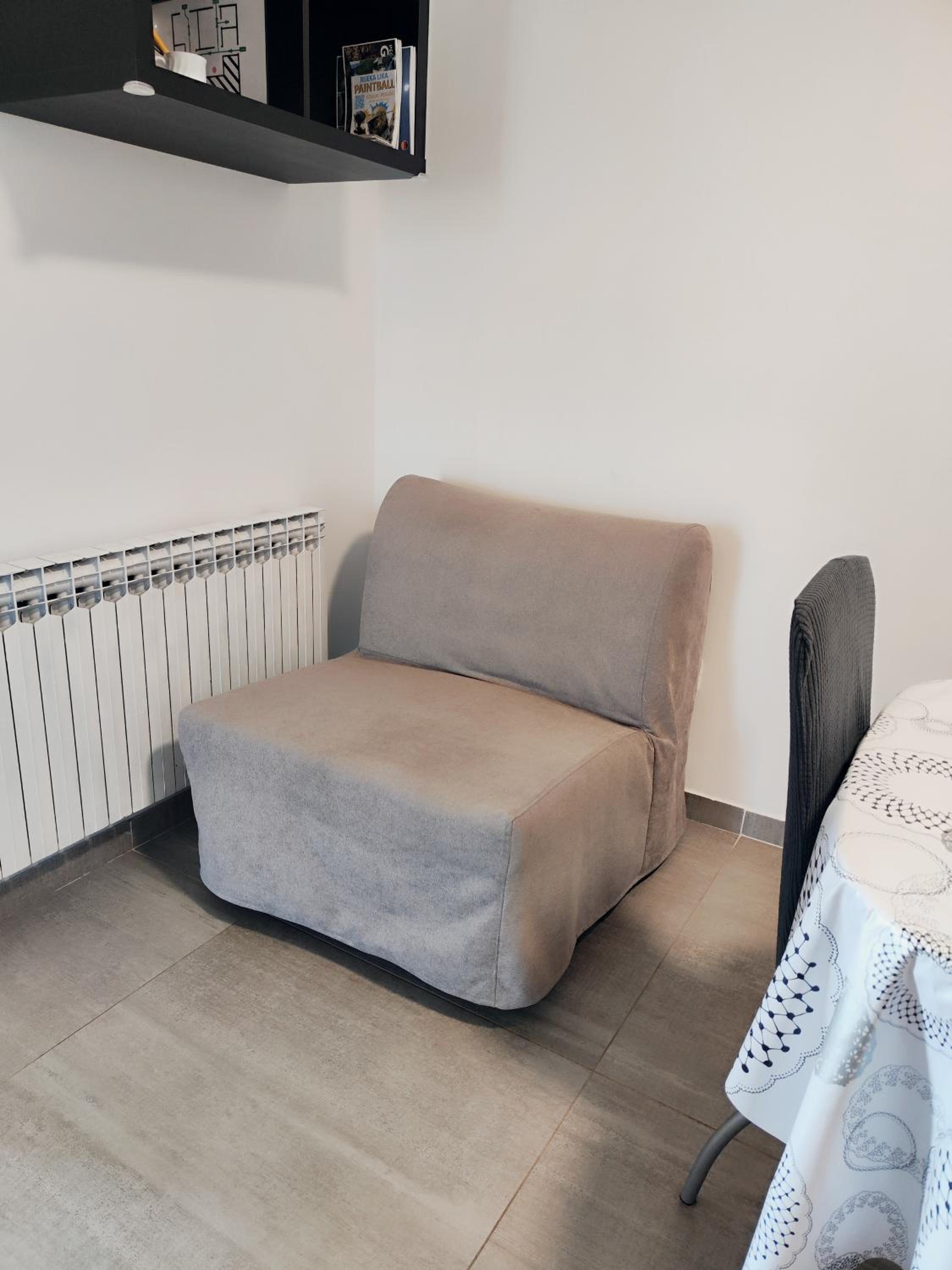 Three-Bedroom Apartment - Photo 34