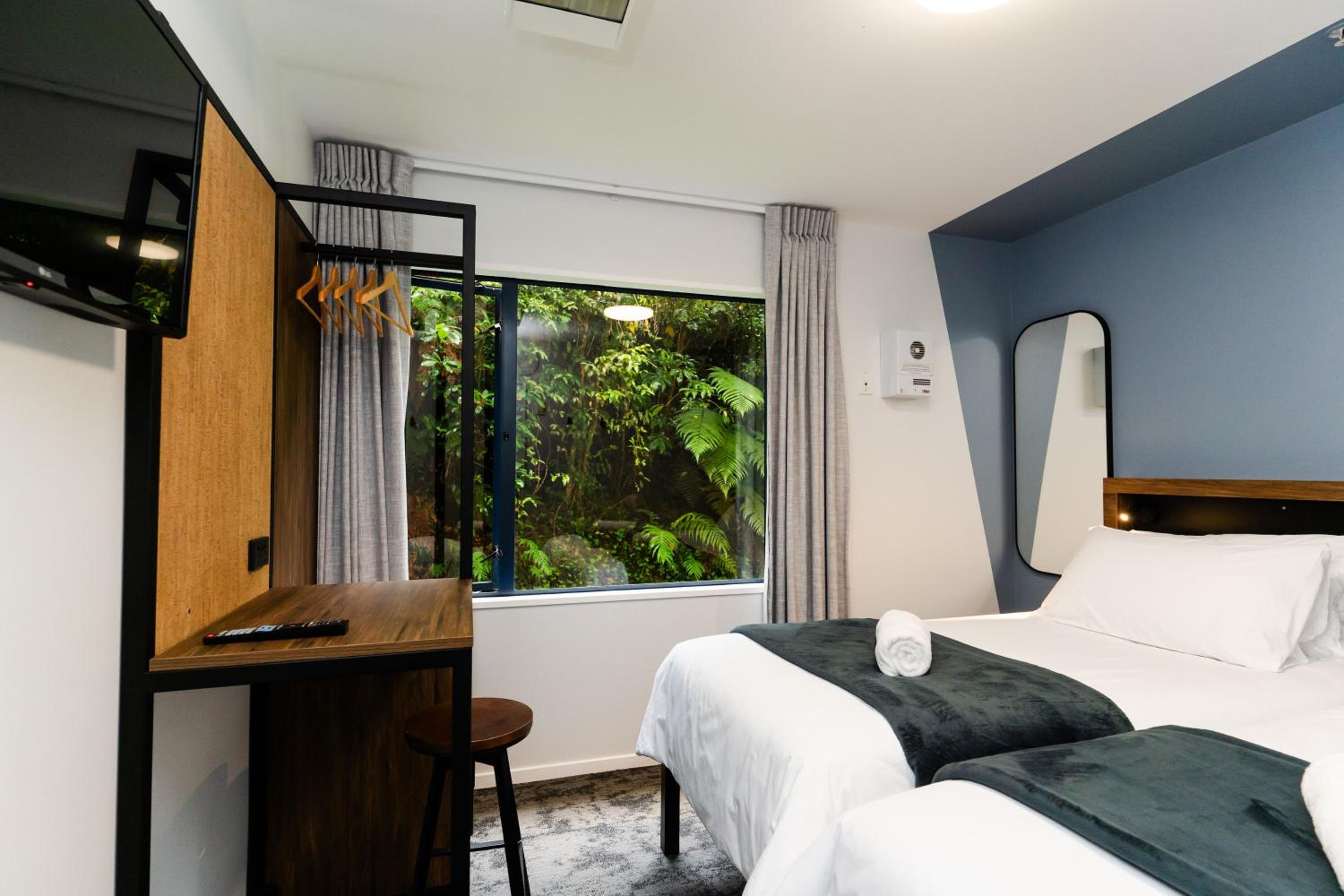Twin Room - Photo 1