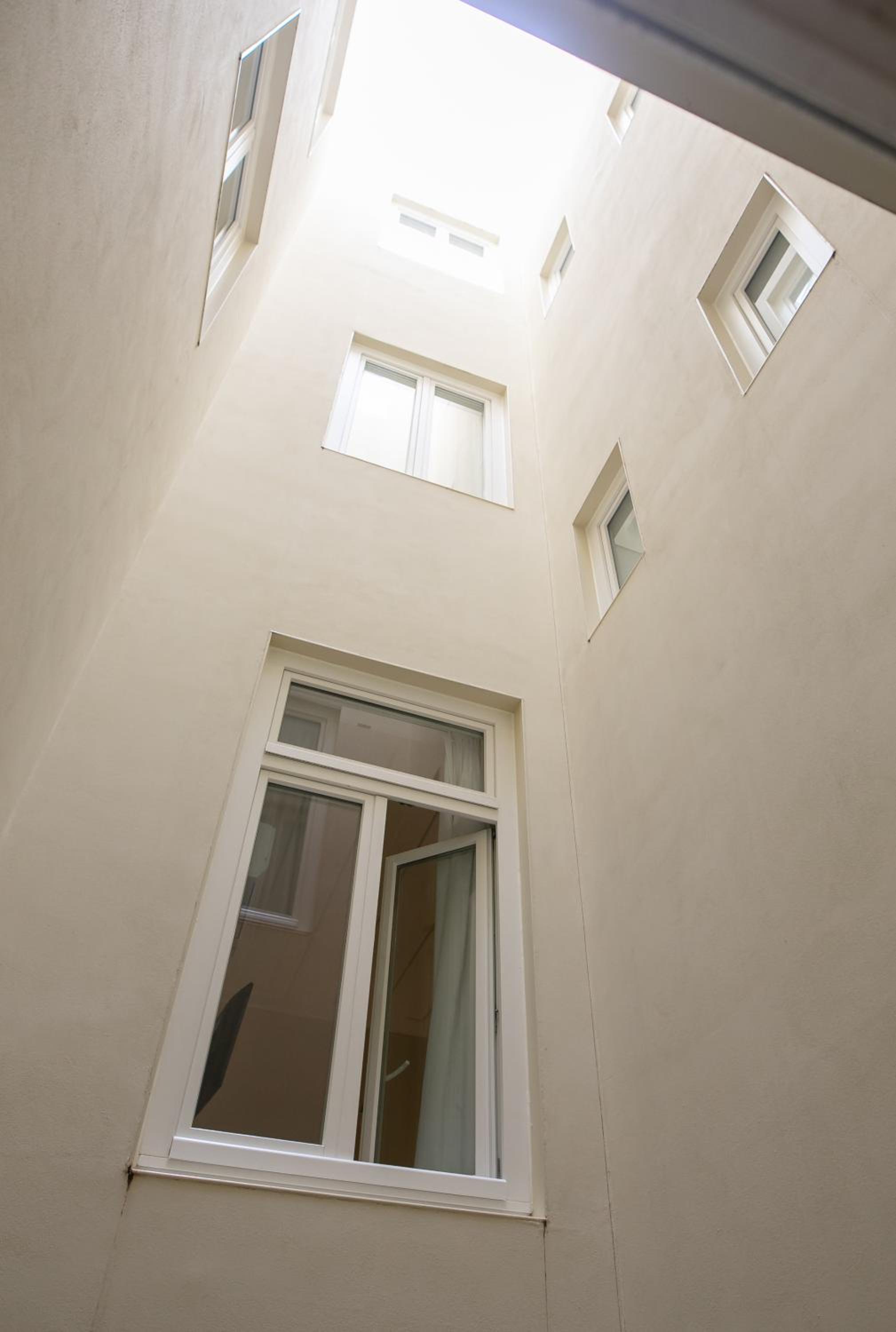 Double Room - Photo 3