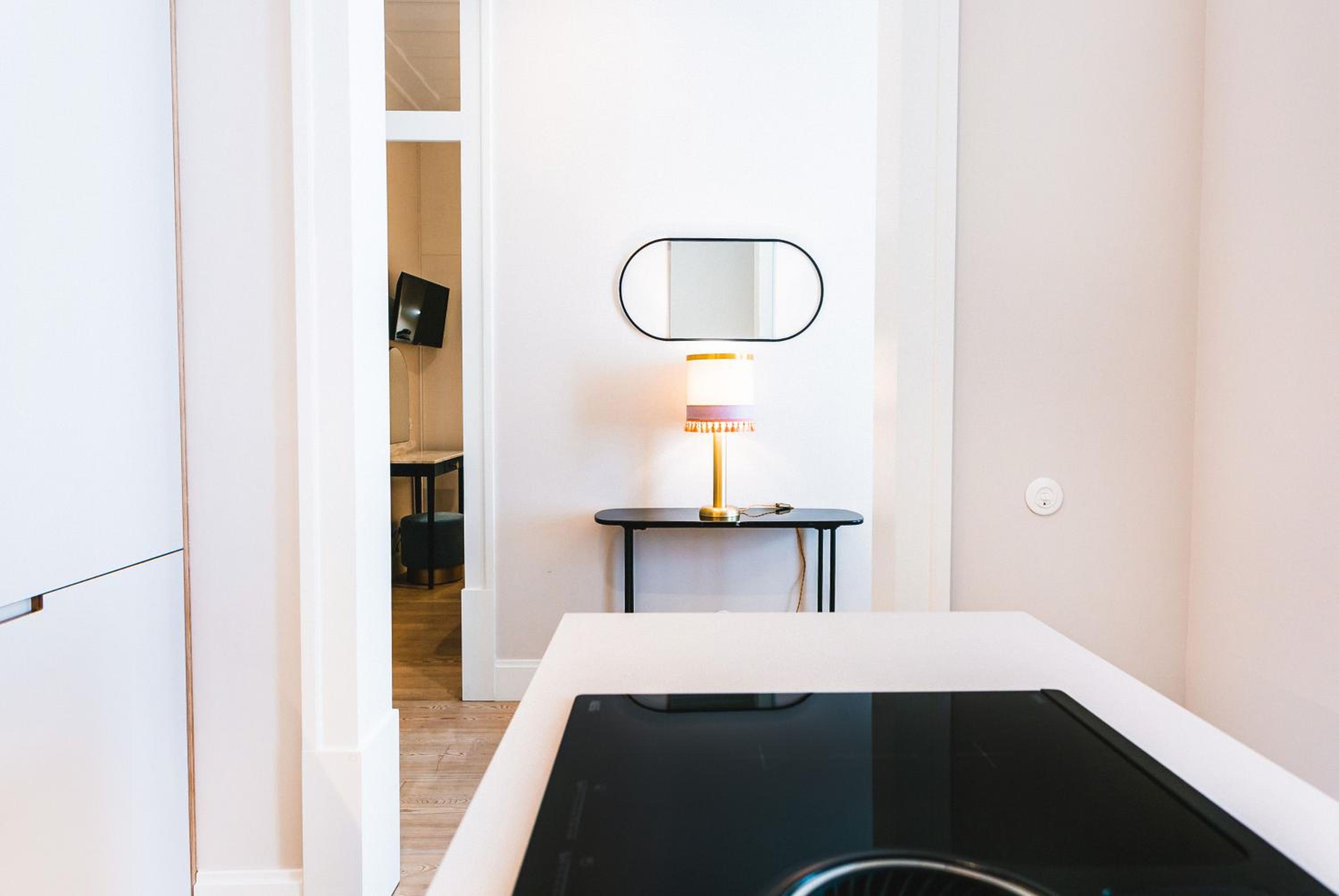 Two-Bedroom Apartment - Photo 6