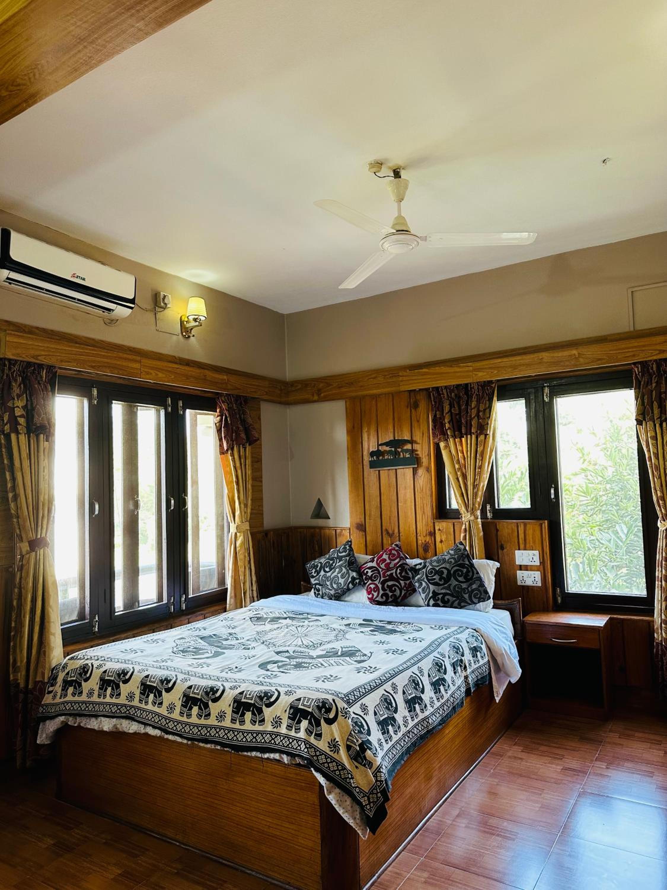 Superior Queen Room photo 1