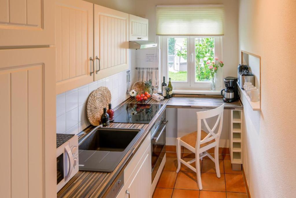 Three-Bedroom House photo 2