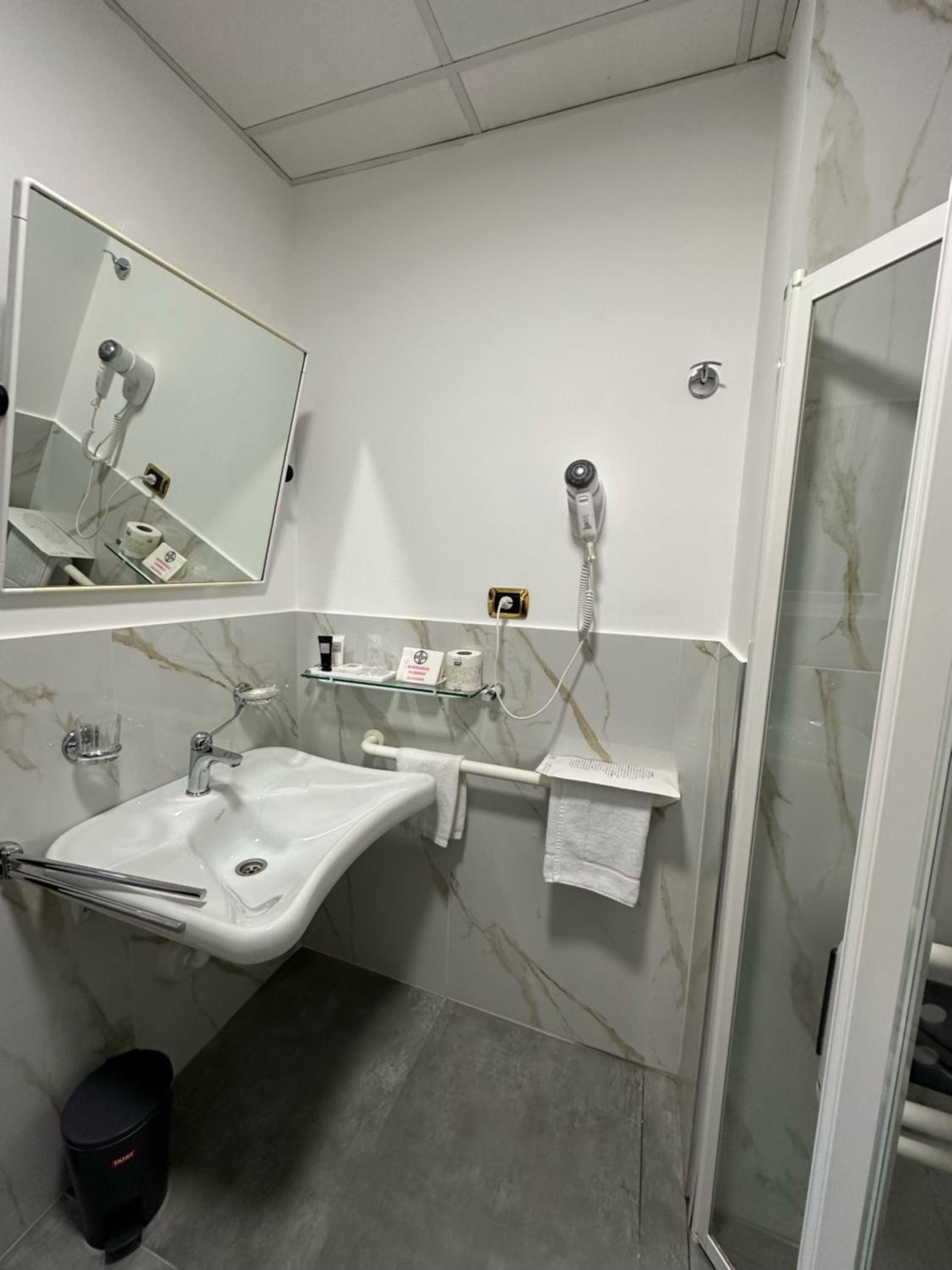Hotel Ottaviano Augusto - Photo 32