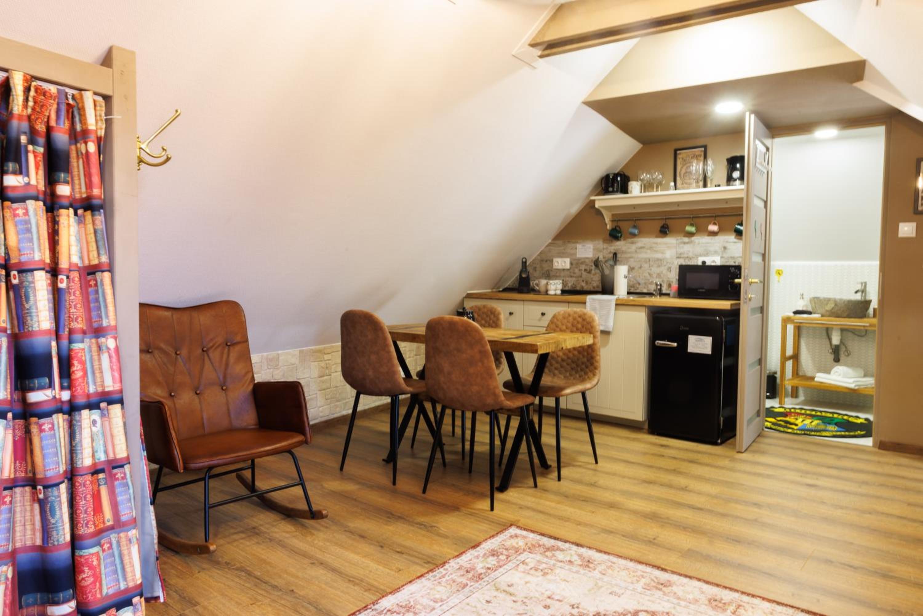 Standard Apartment - Photo 8