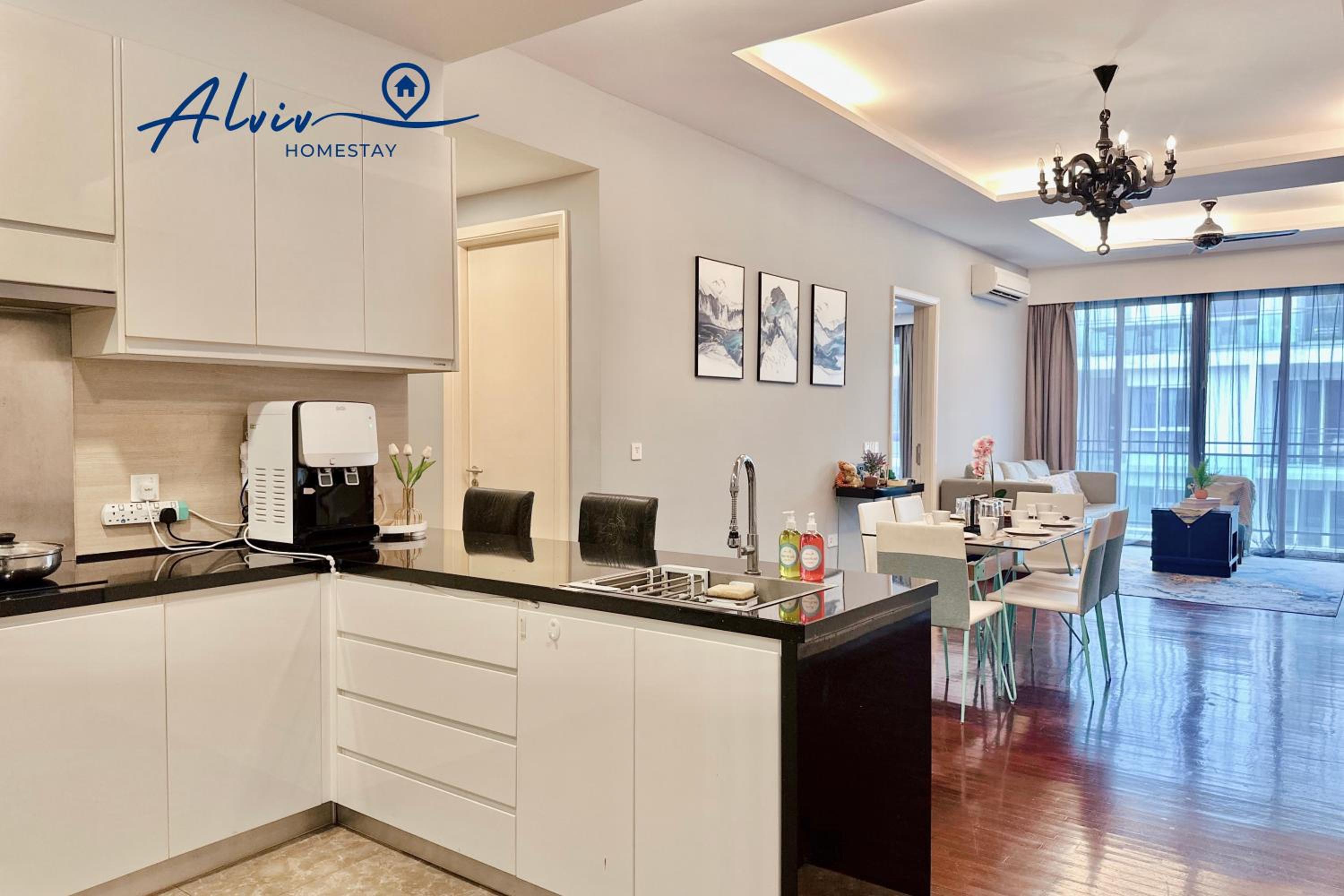 Three-Bedroom Apartment - Photo 36