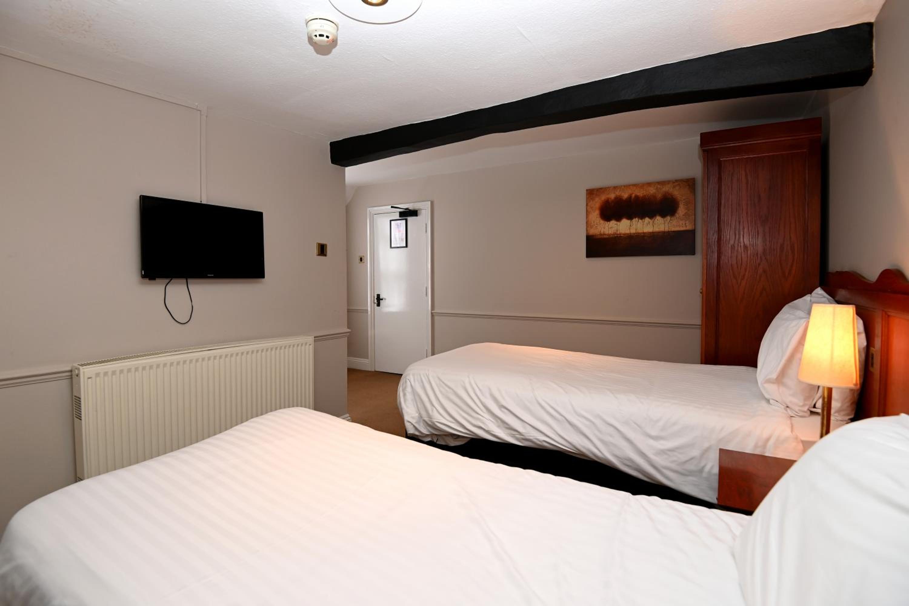 Standard Twin Room photo 3