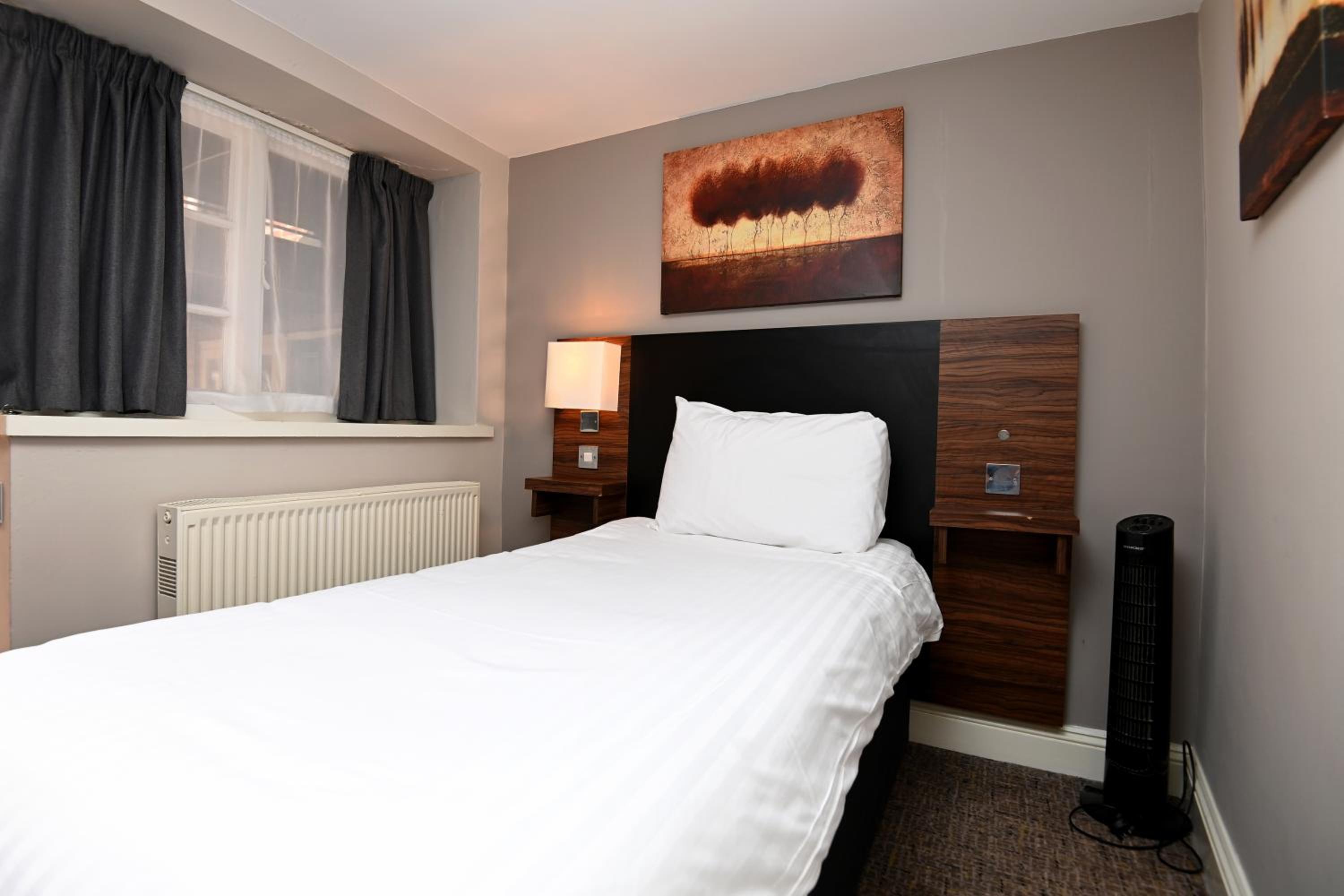 Standard Single Room photo 2
