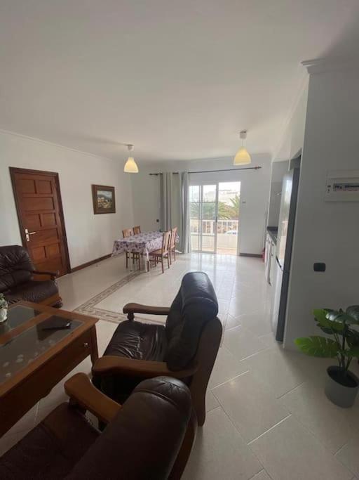 Casa de tres habitaciones