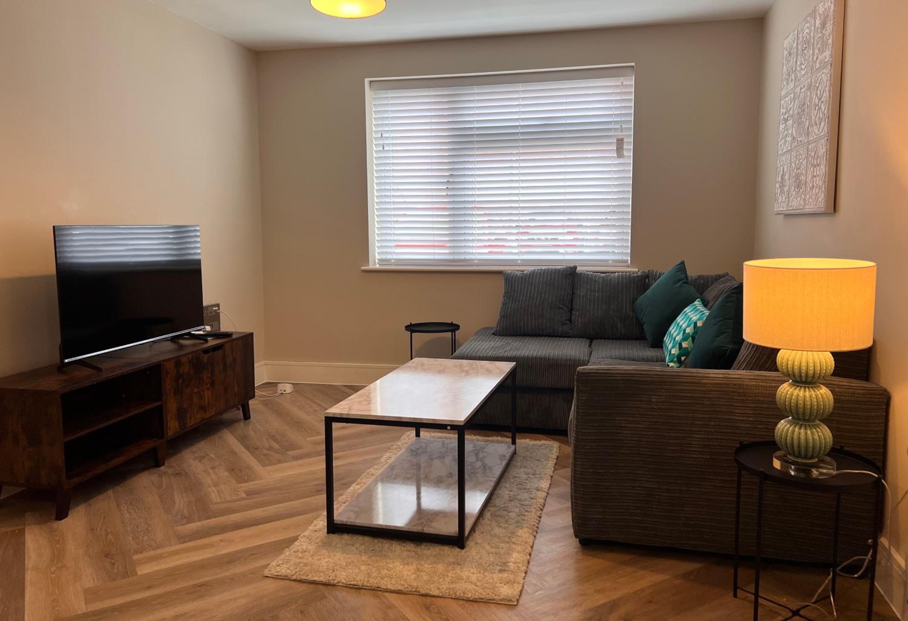 One-Bedroom Apartment photo 3