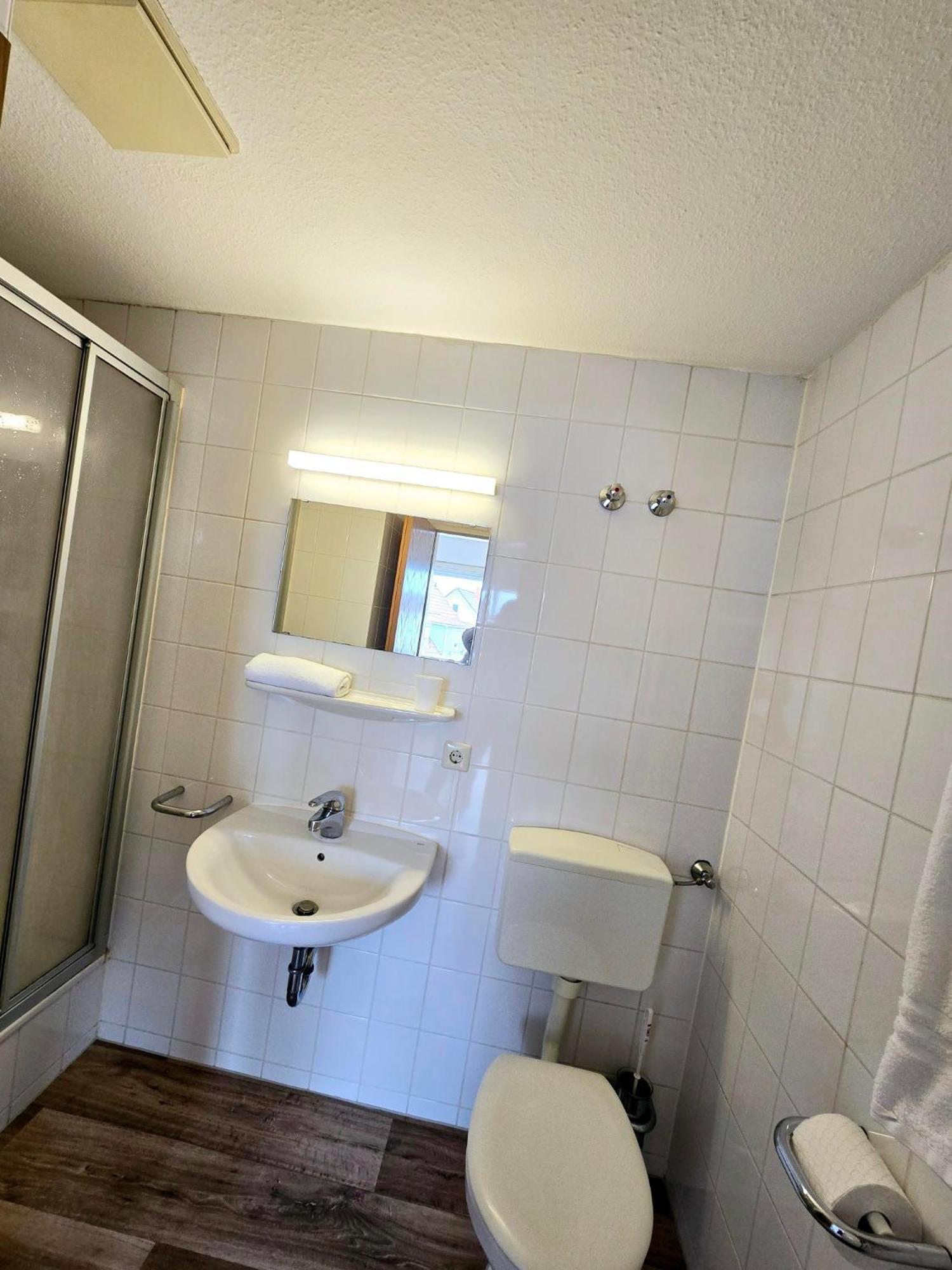 Apartment photo 2