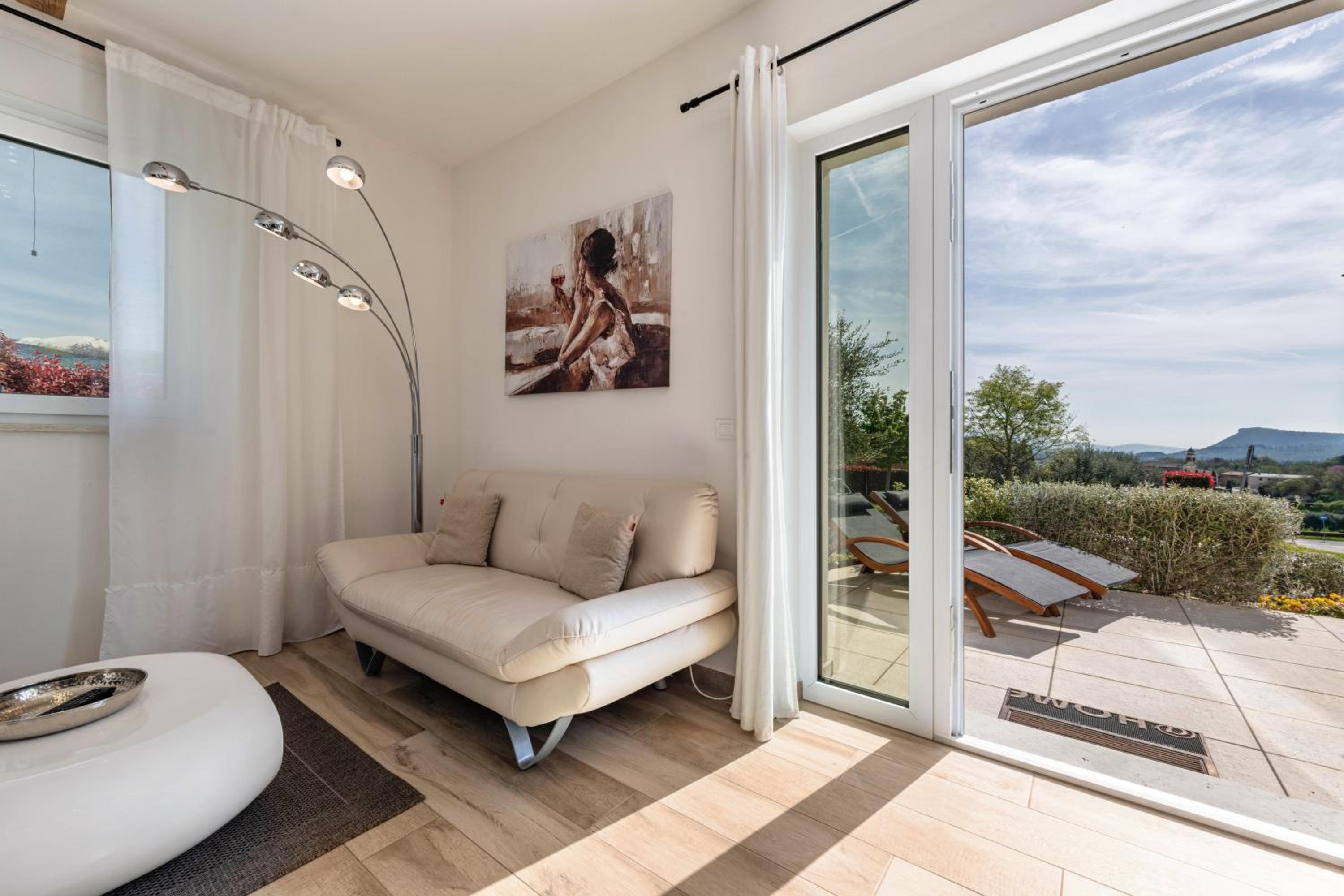 Apartment with Terrace photo 1