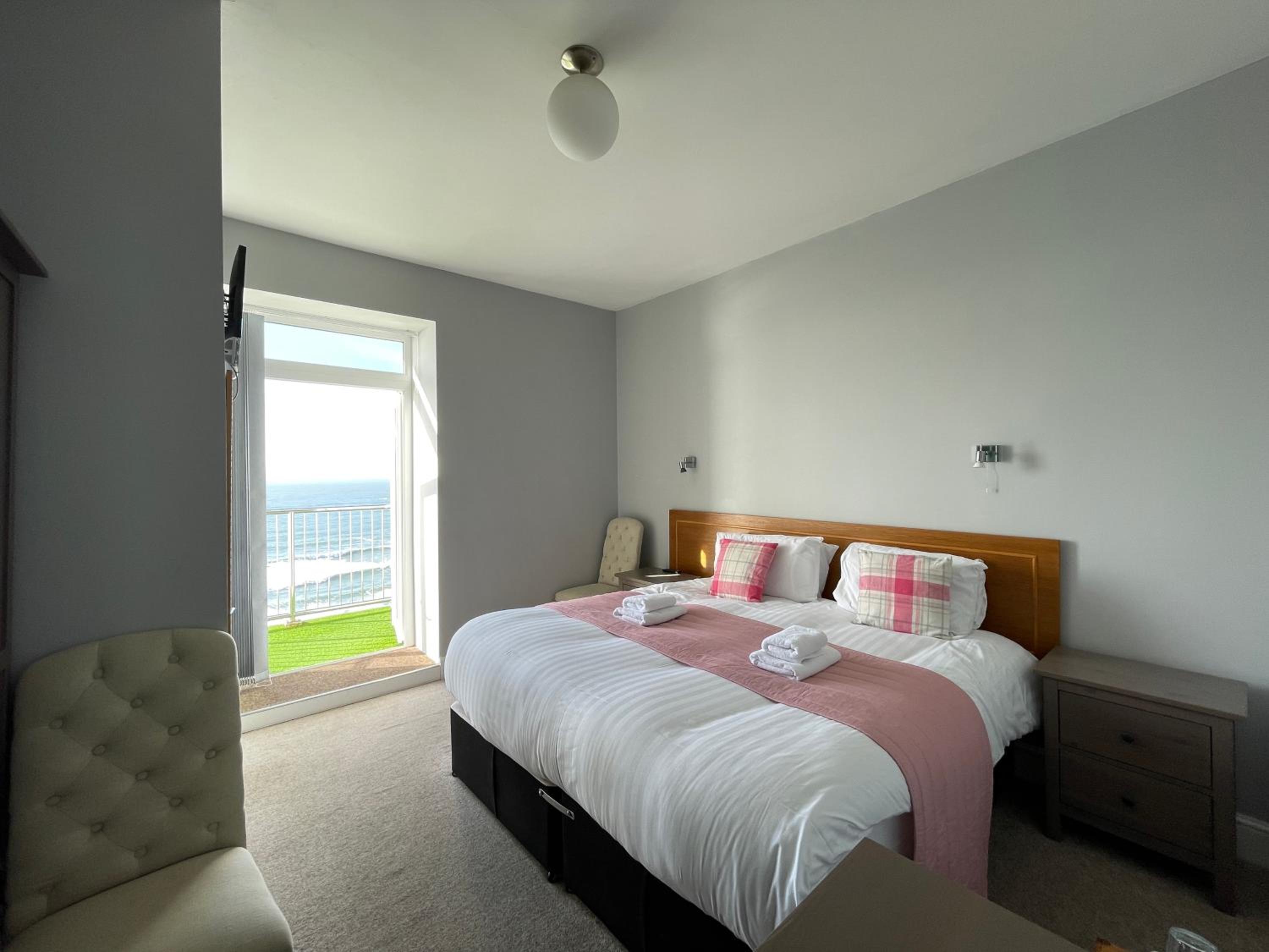 Double Room with Balcony and Sea View photo 1