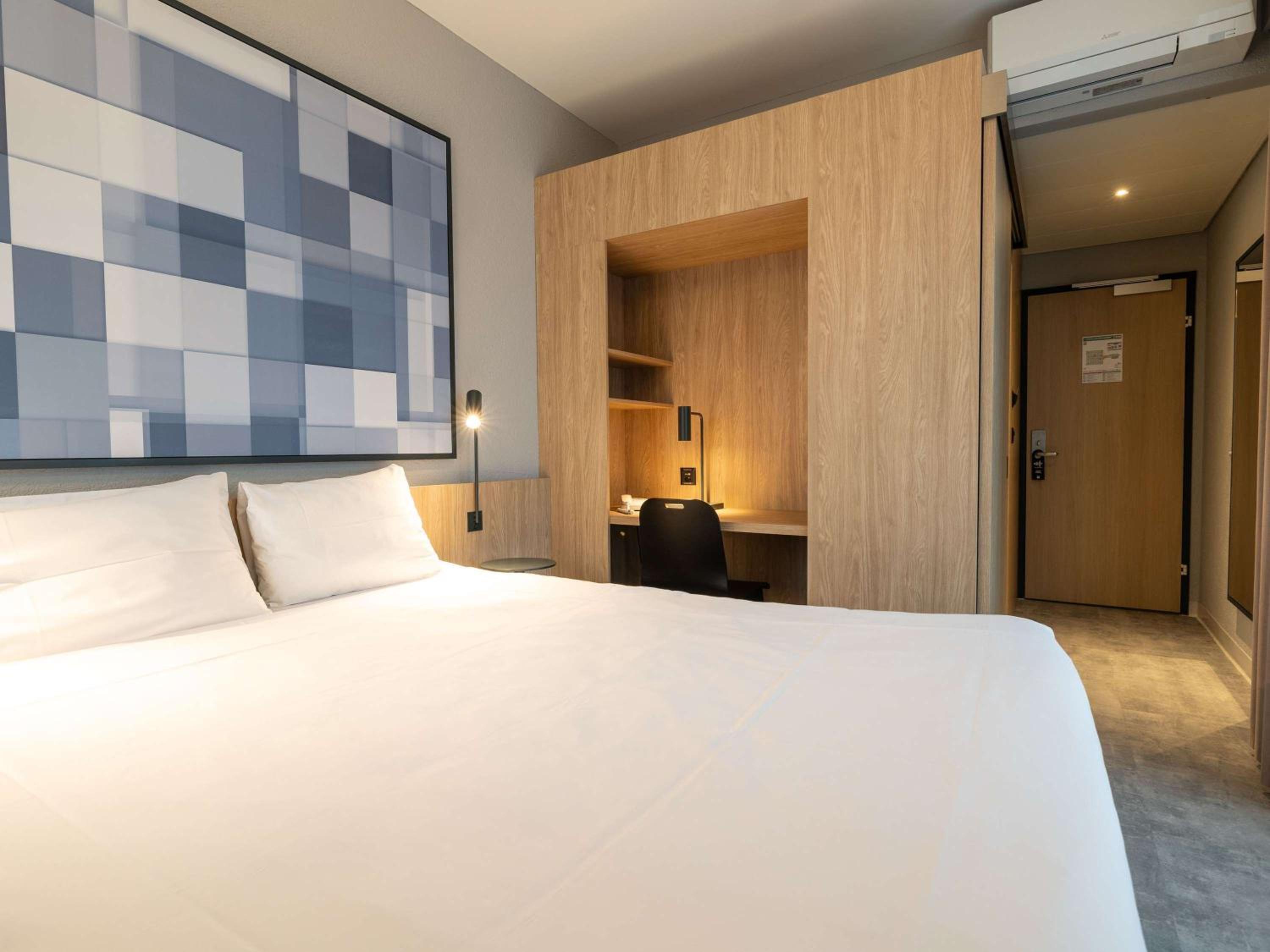 Standard Double Room with Balcony - Photo 1