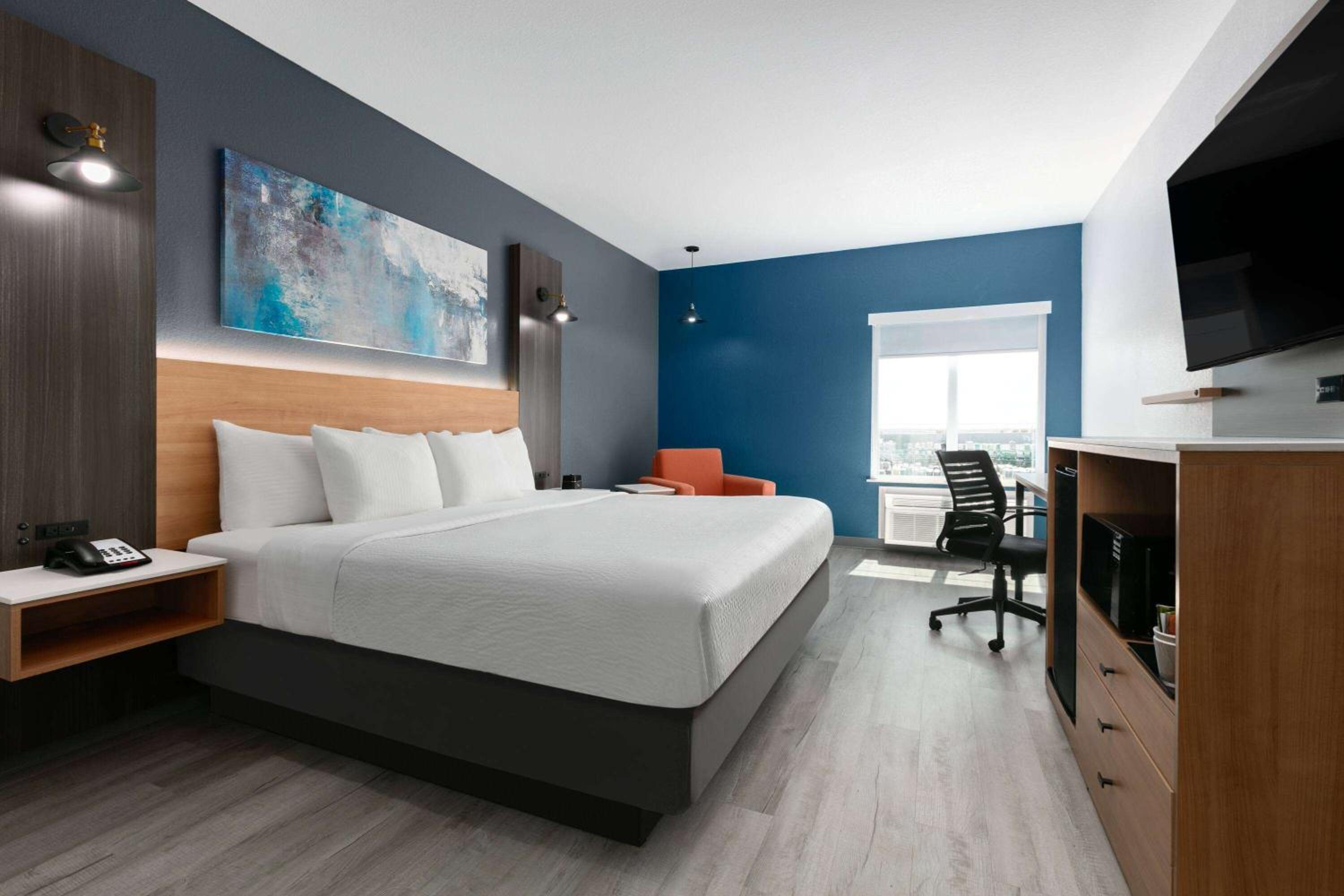 Standard King Room - Photo 1