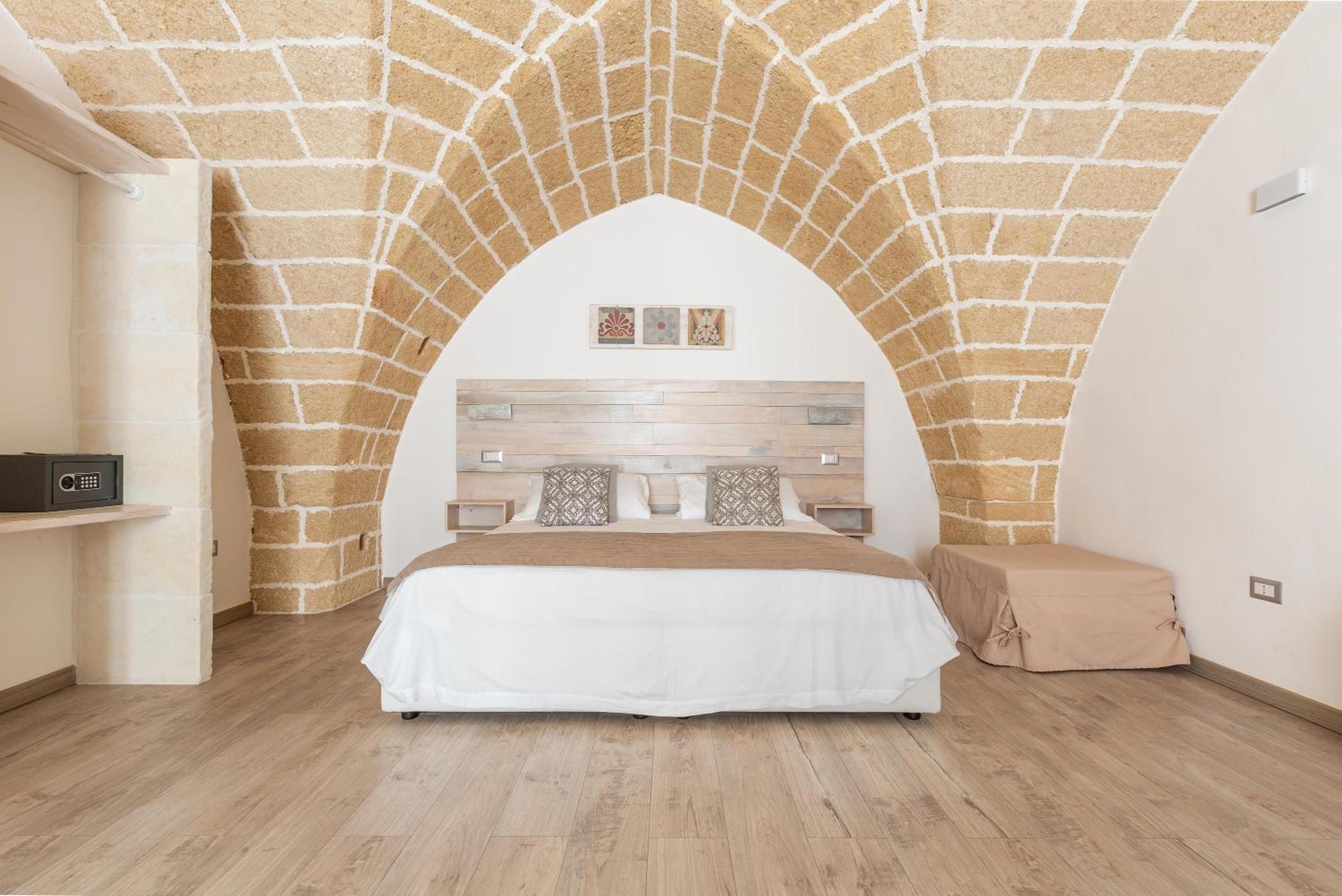 Duplex Quadruple Room