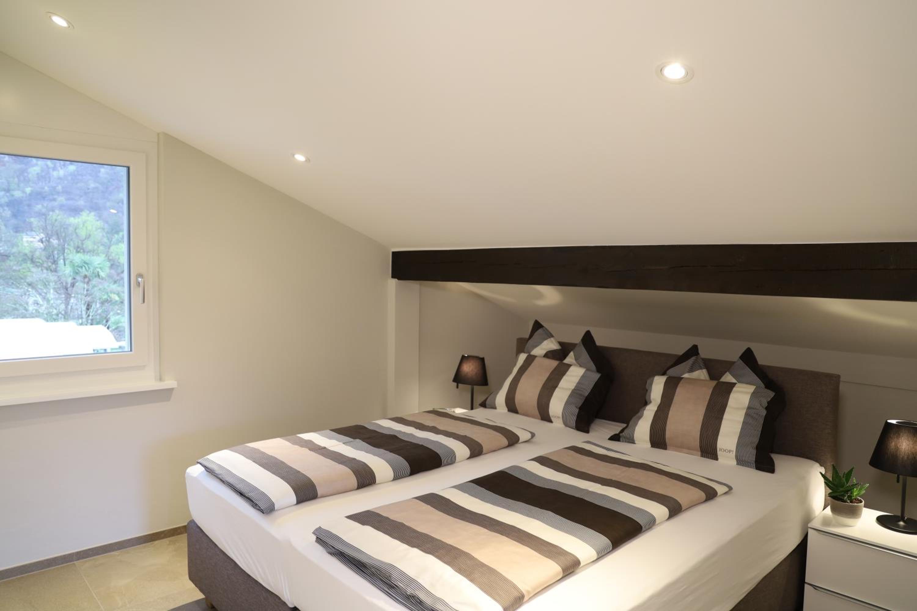 Studio Apartment photo 2