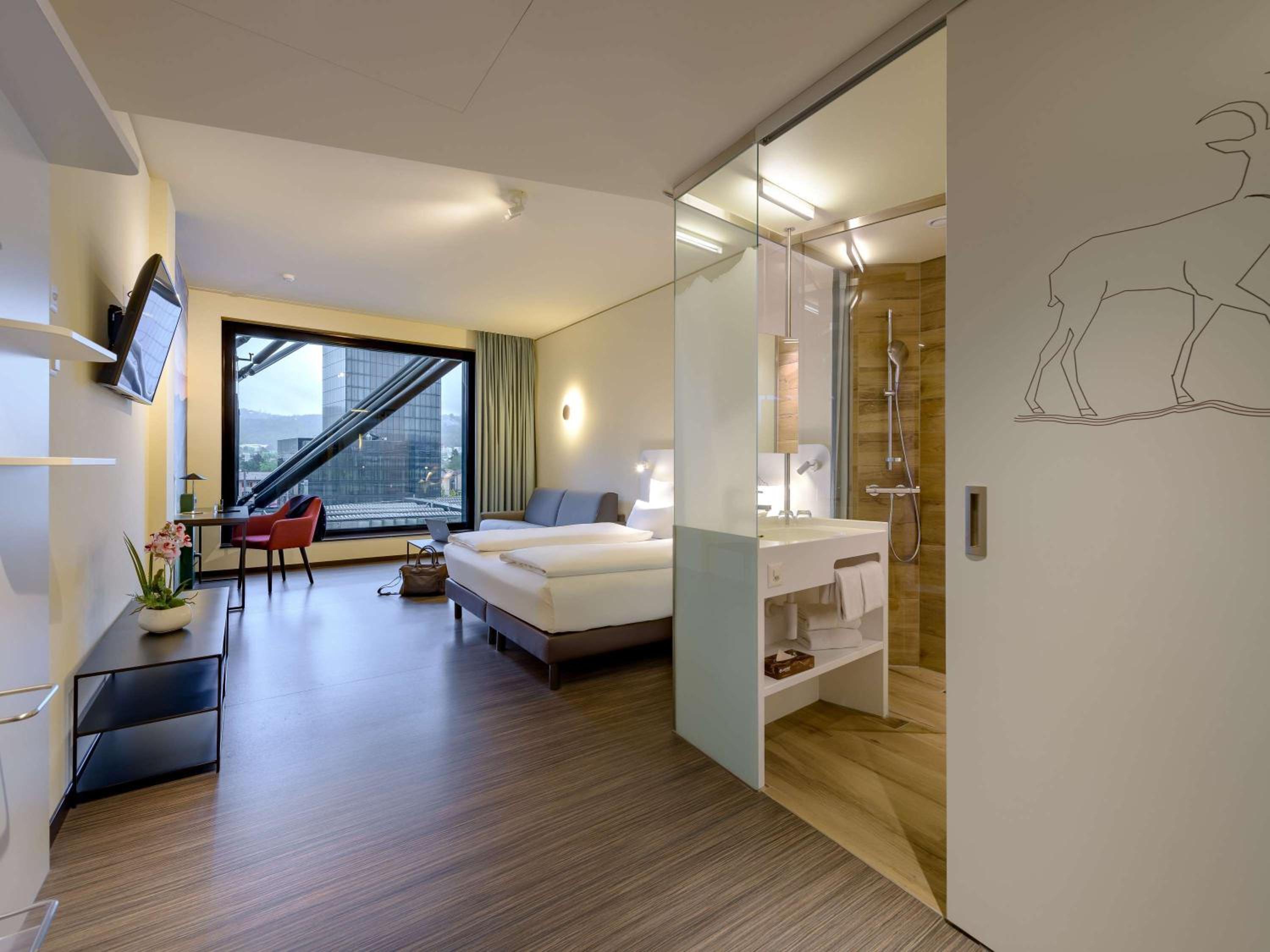 Privilege Double Room with Sofa Bed - Photo 7