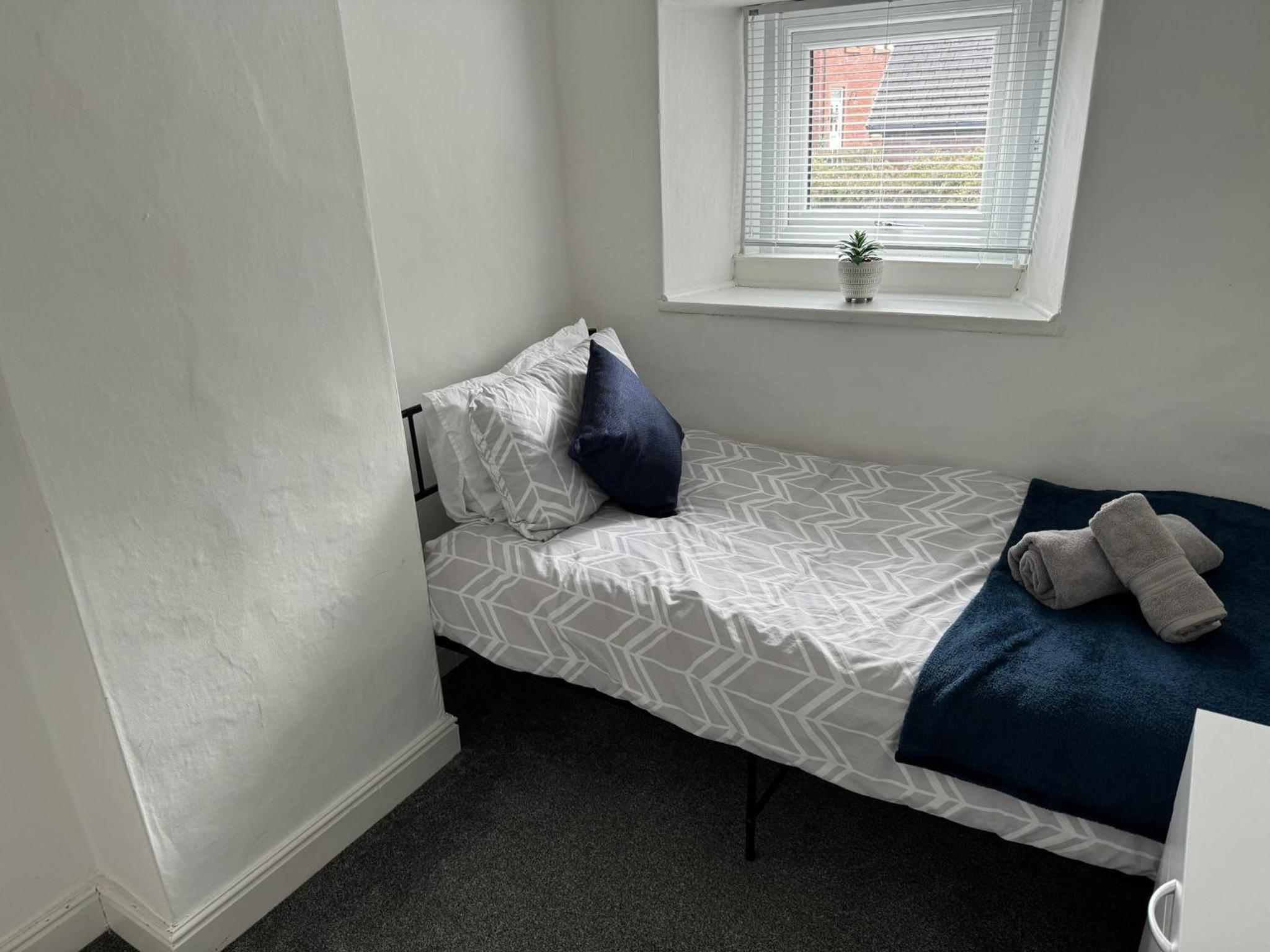 Two-Bedroom Apartment photo 3