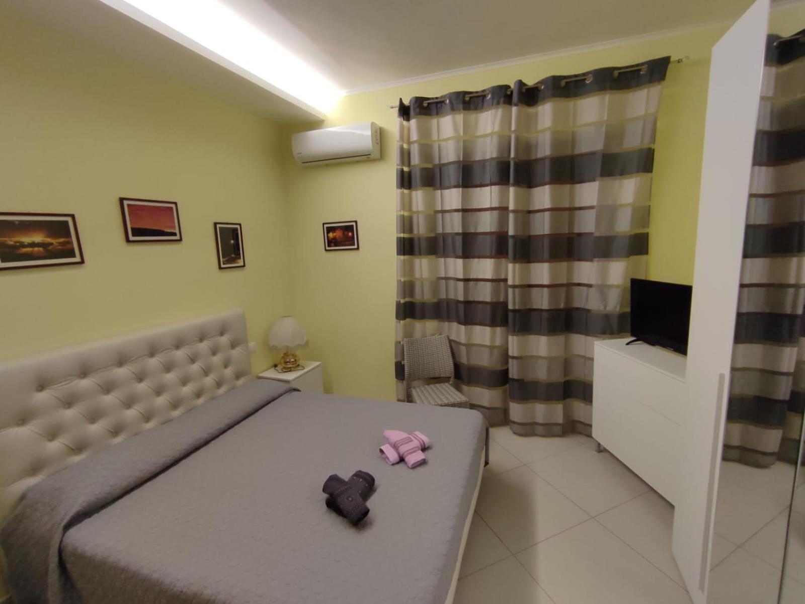 Two-Bedroom House photo 3