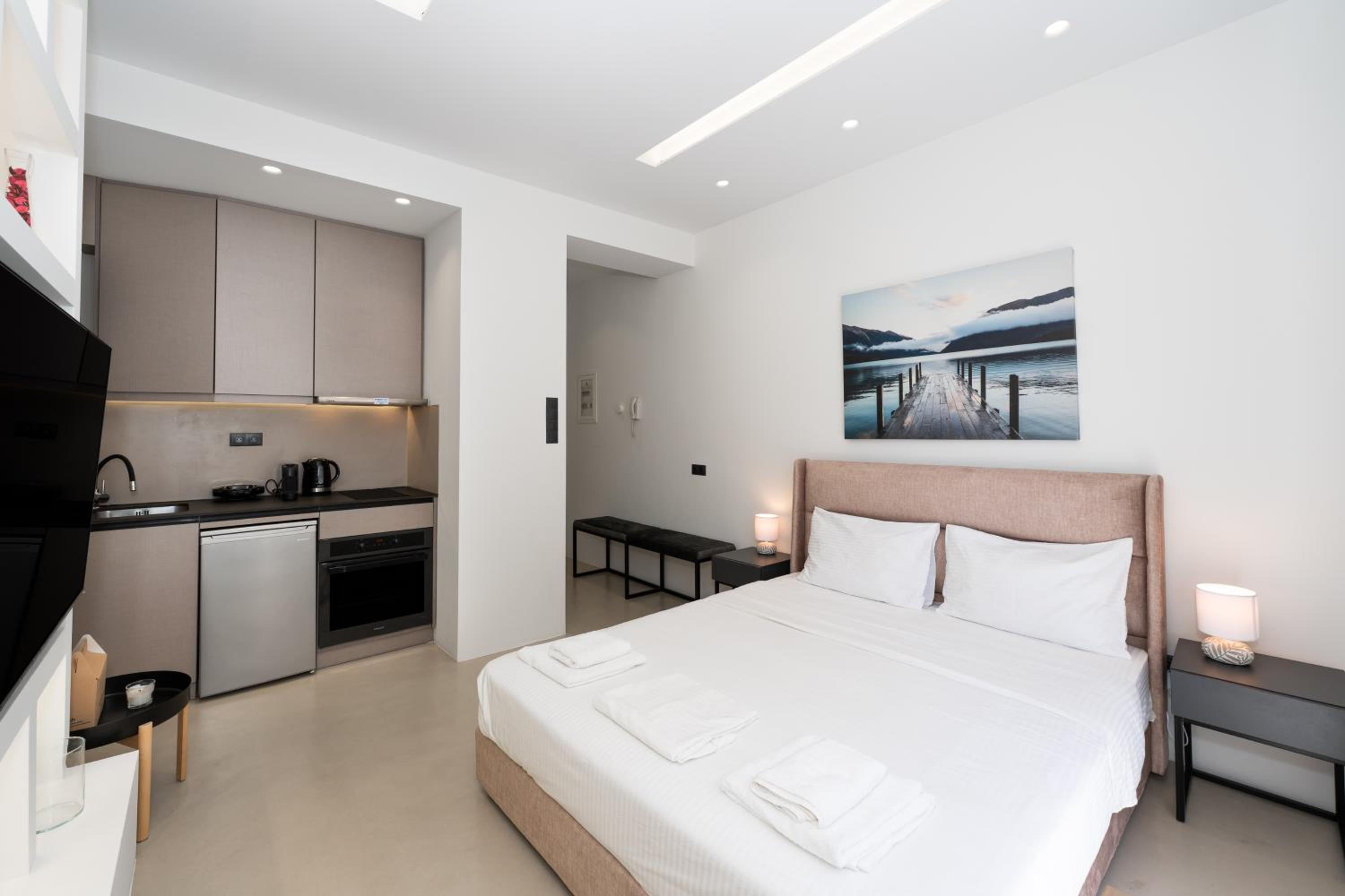 Studio Apartment with Balcony