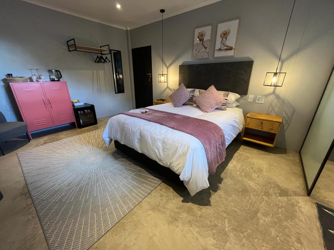 Double Room photo 3