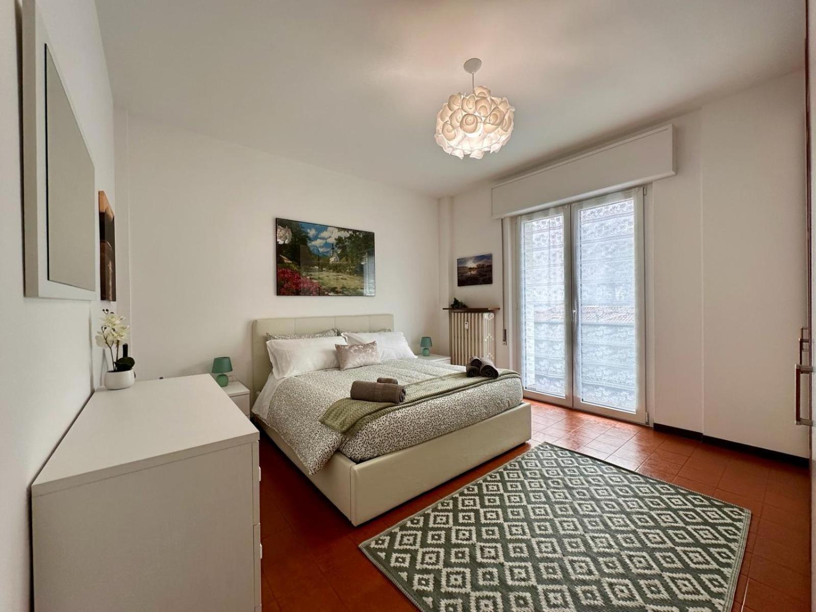 Three-Bedroom Apartment photo 1