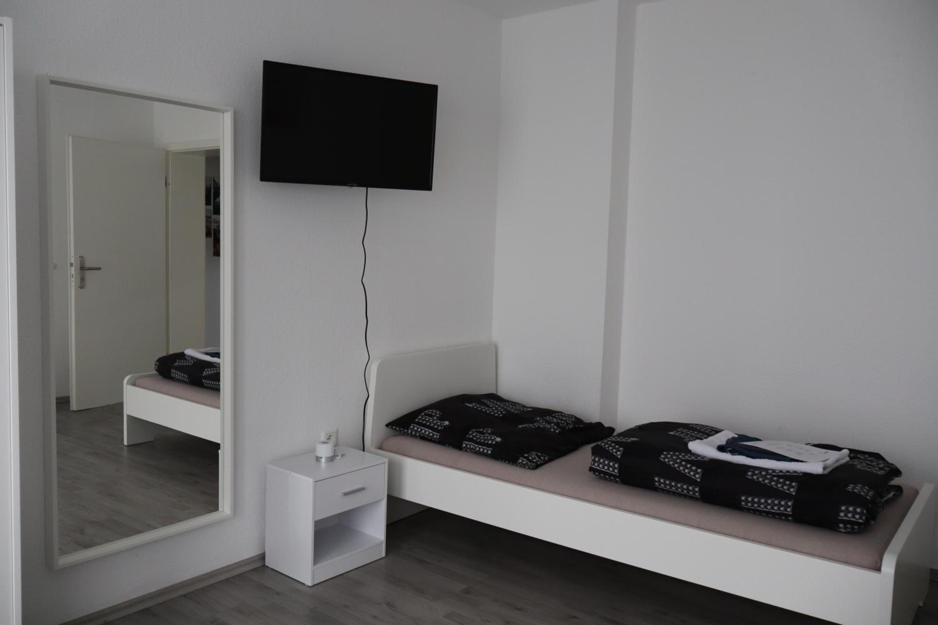 One-Bedroom Apartment photo 3