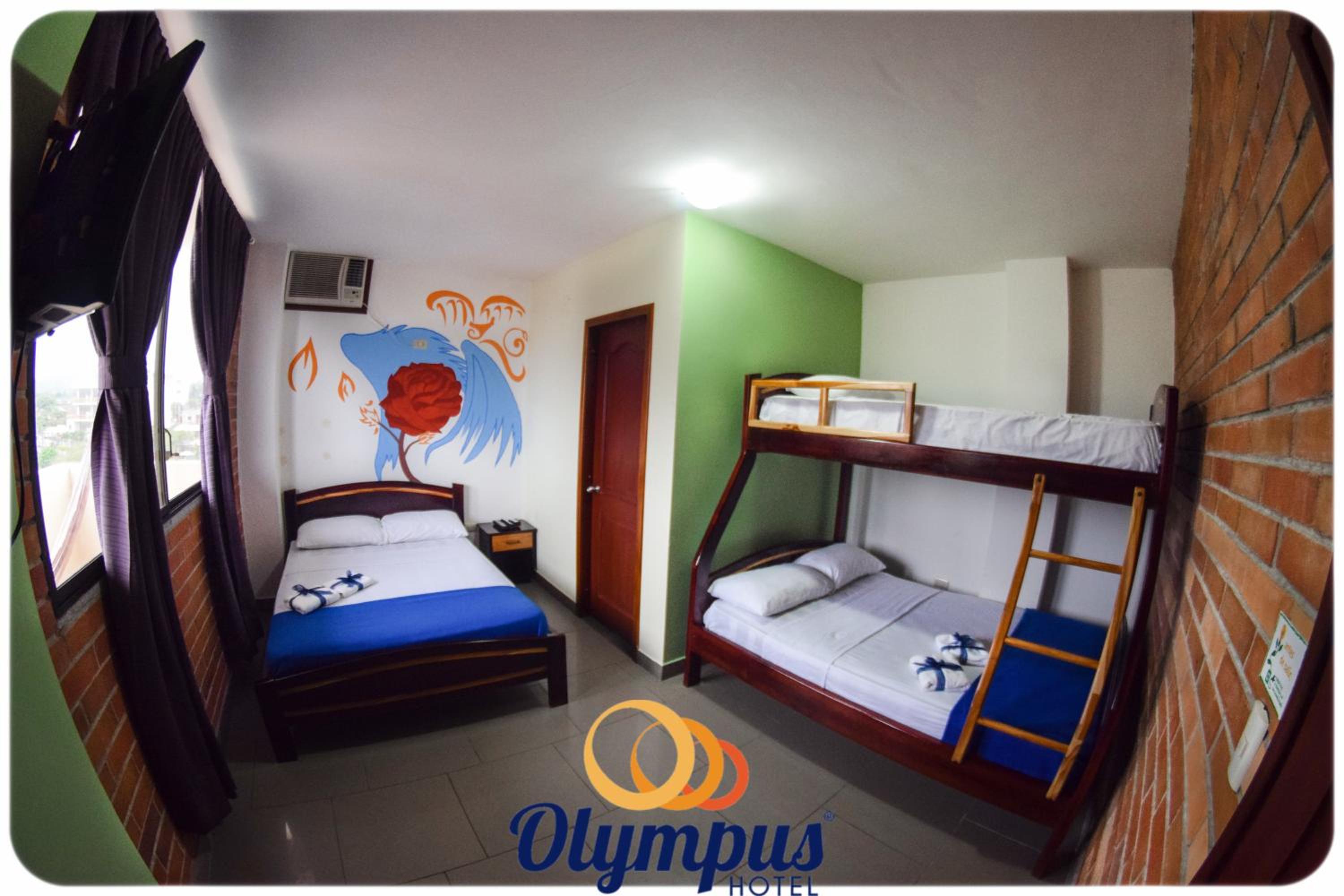 Deluxe Family Room