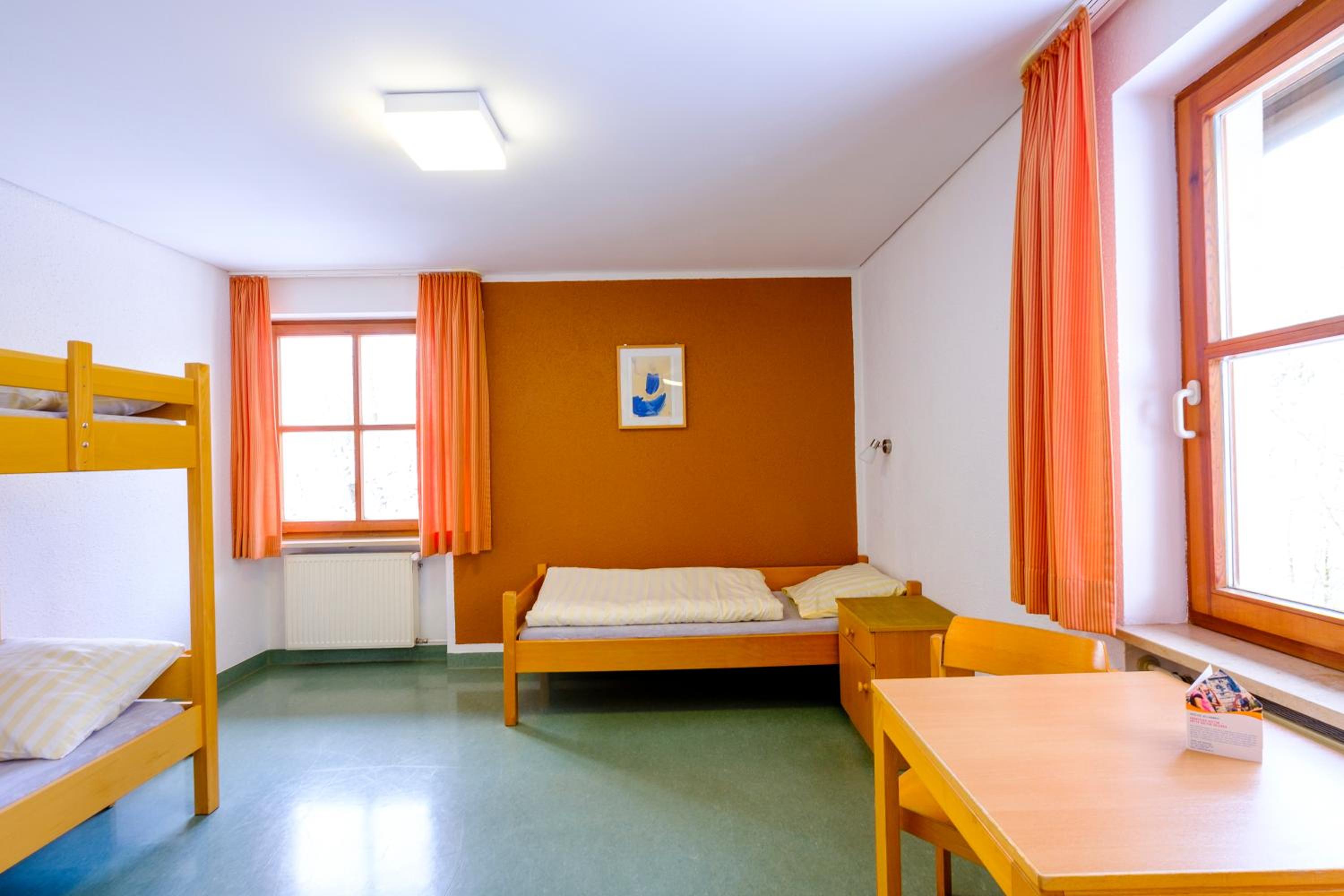 Triple Room with Private Bathroom photo 2