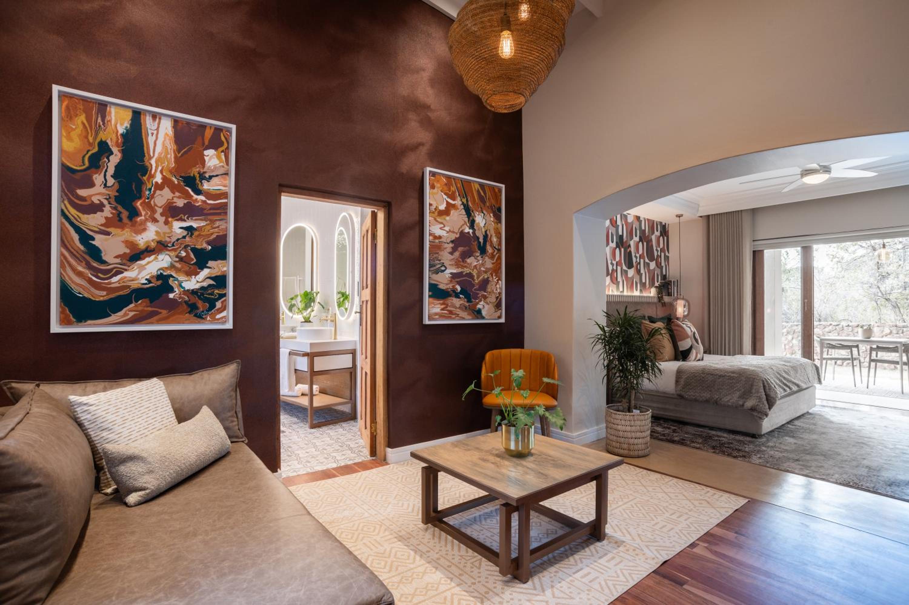Superior King Suite photo 1