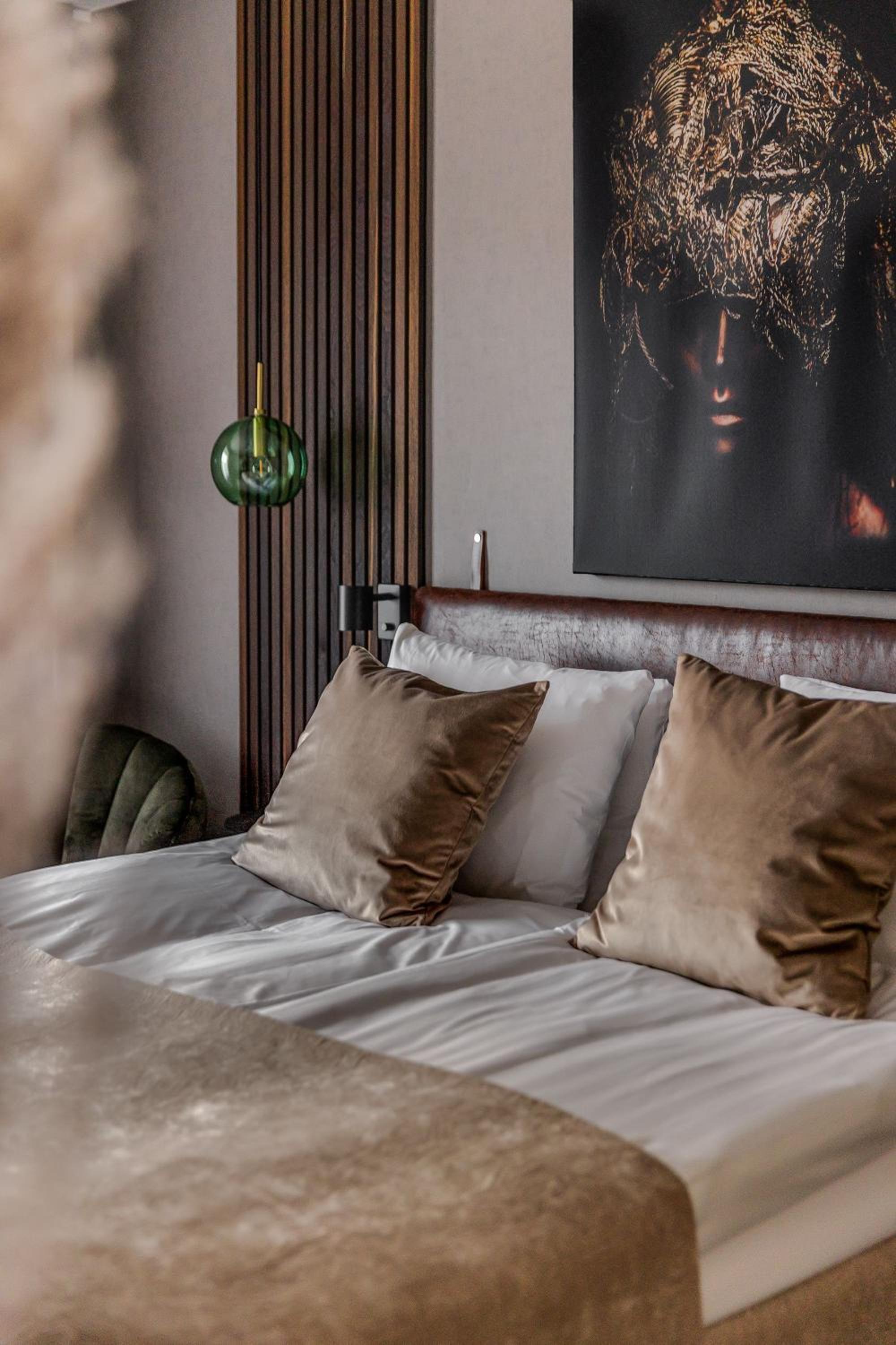 Queen Room - Photo 9