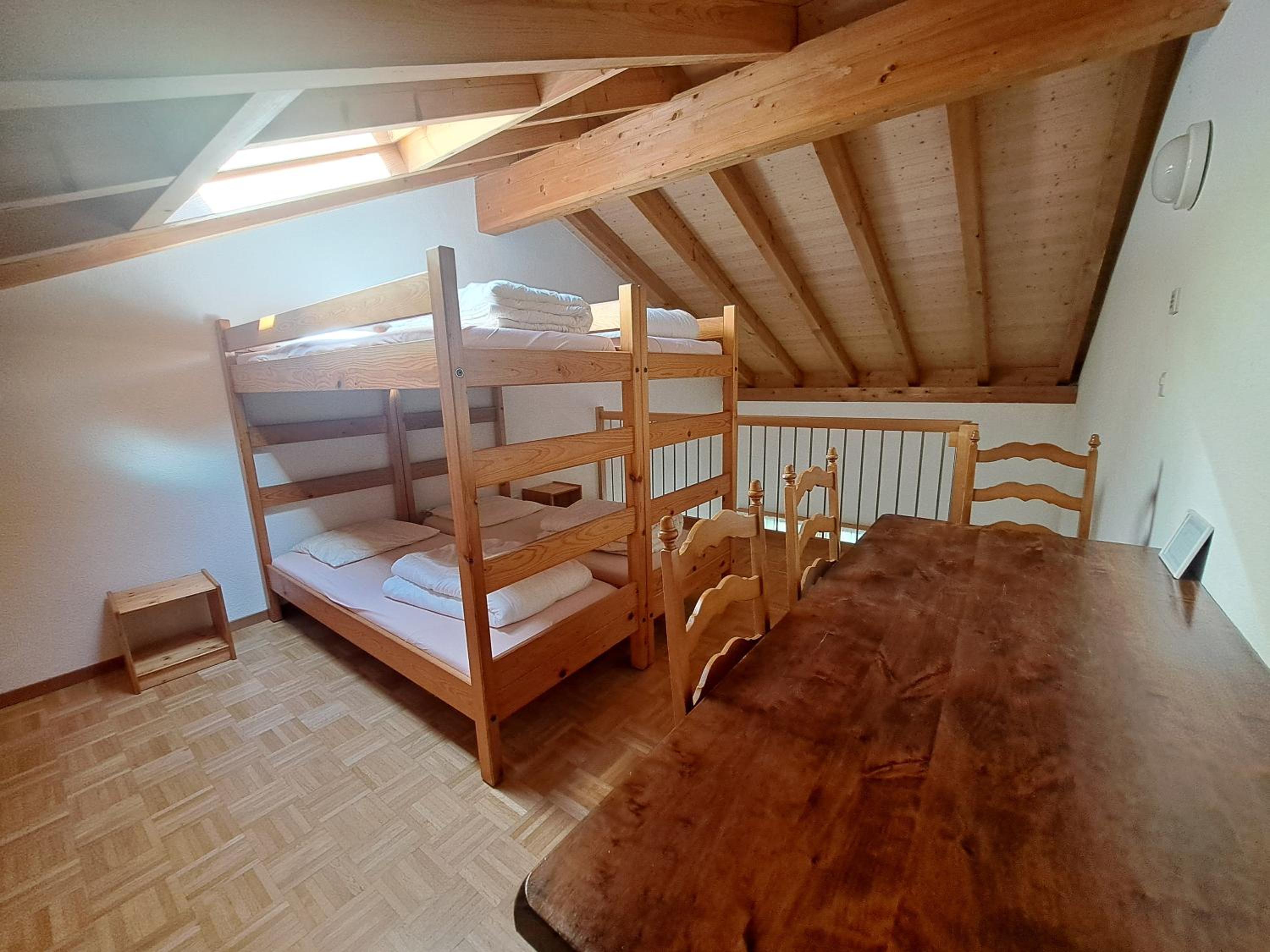 Family Room with Balcony photo 3