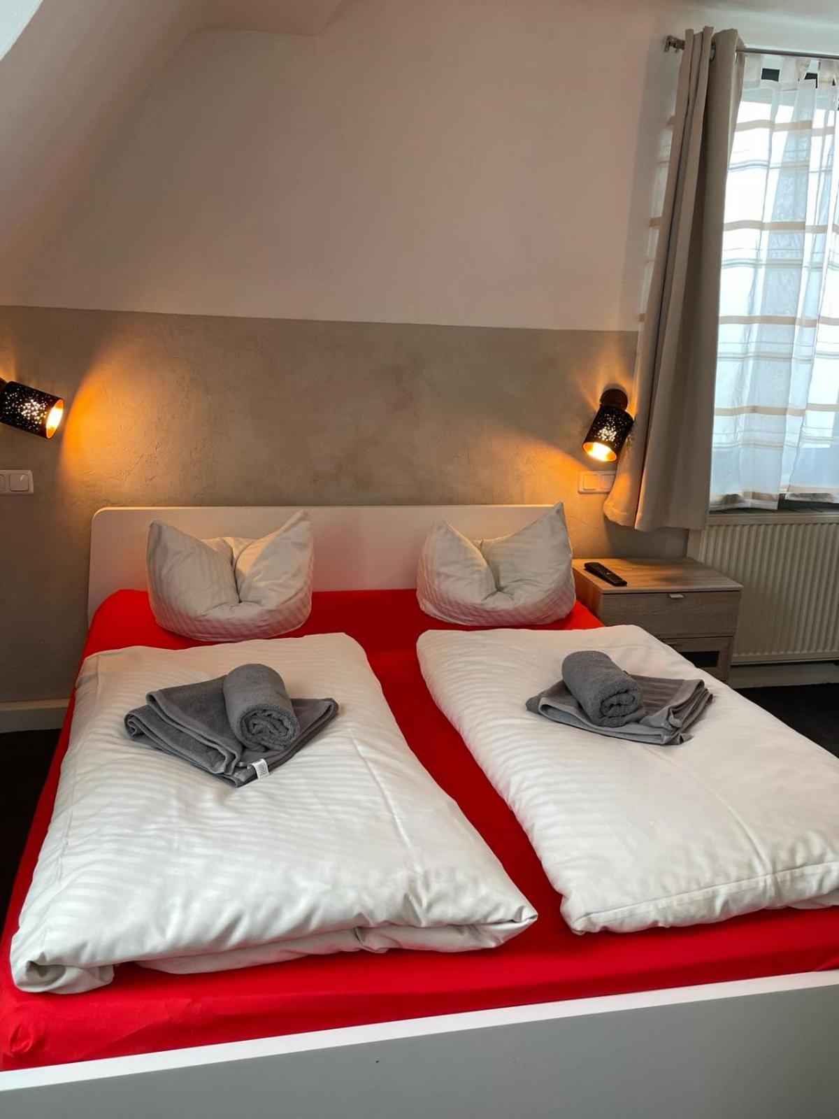 Double Room - Photo 1