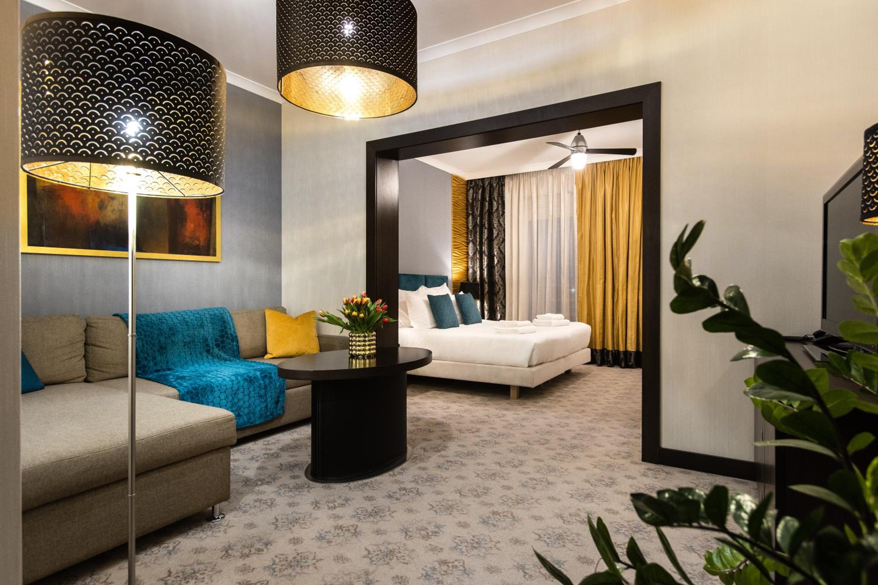 Business Suite