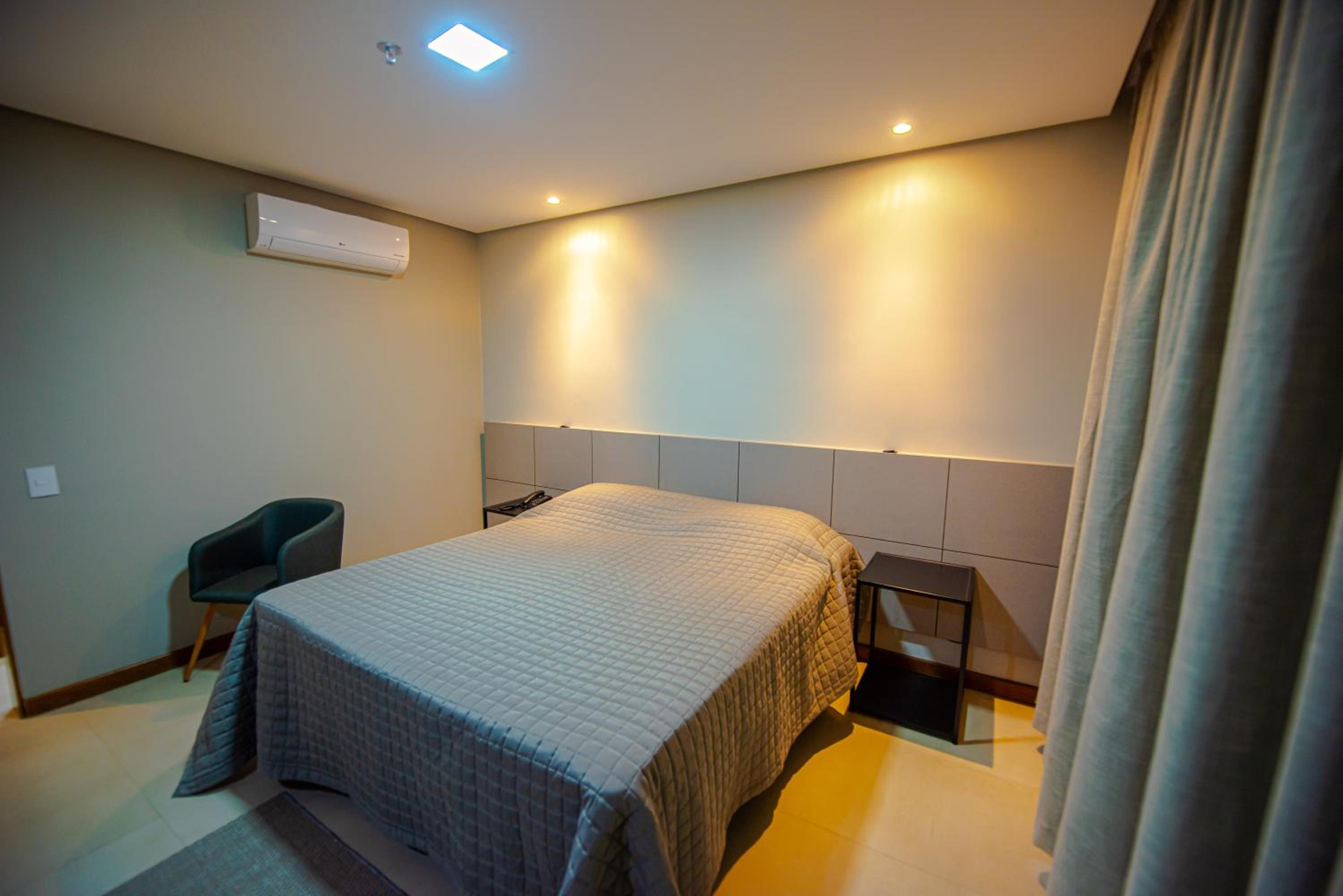 Large Single Room photo 2