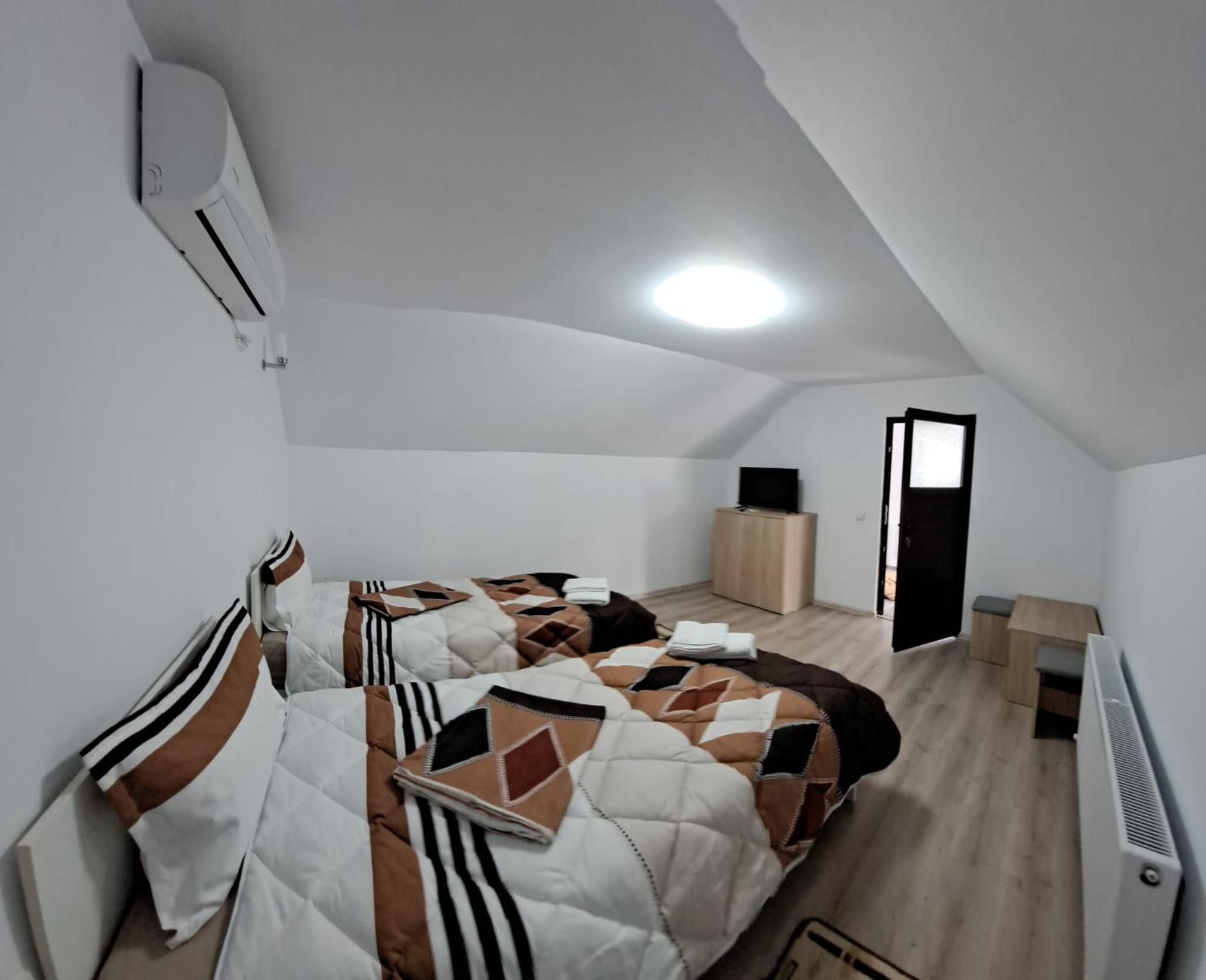 Double or Twin Room photo 1