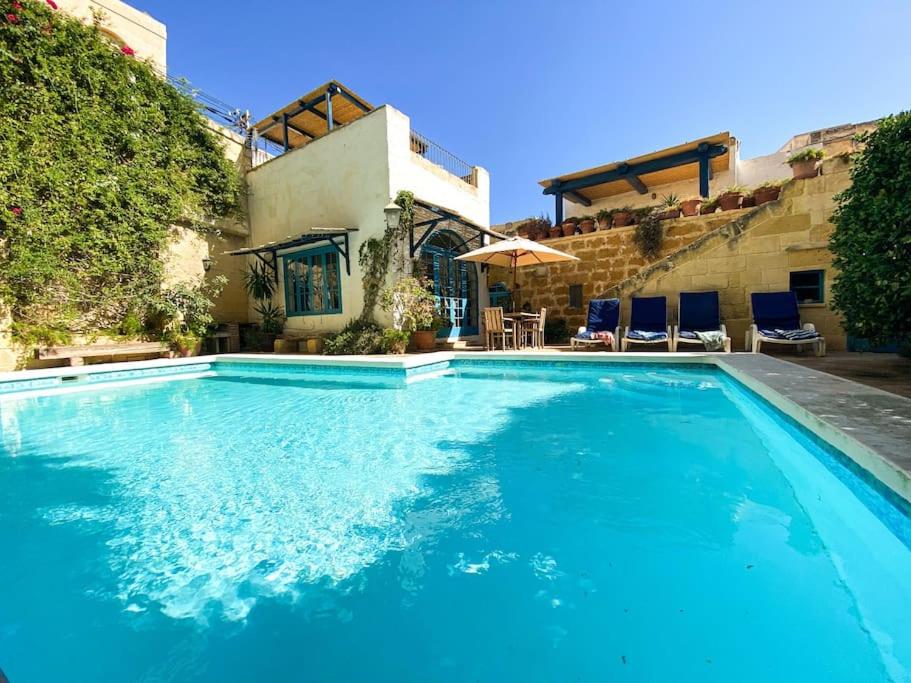 Three-Bedroom Villa photo 1