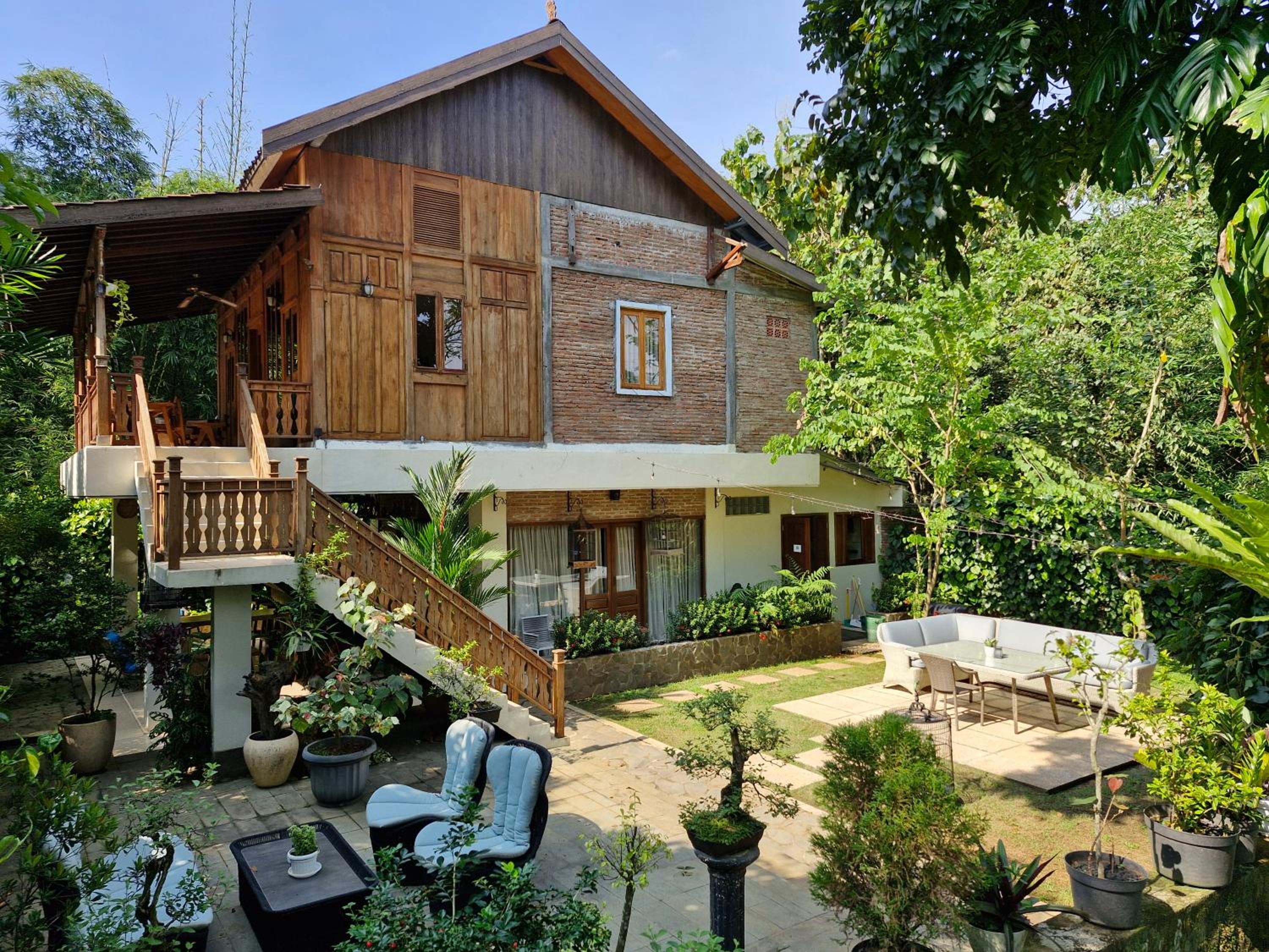 Double Room with Park View - Photo 3