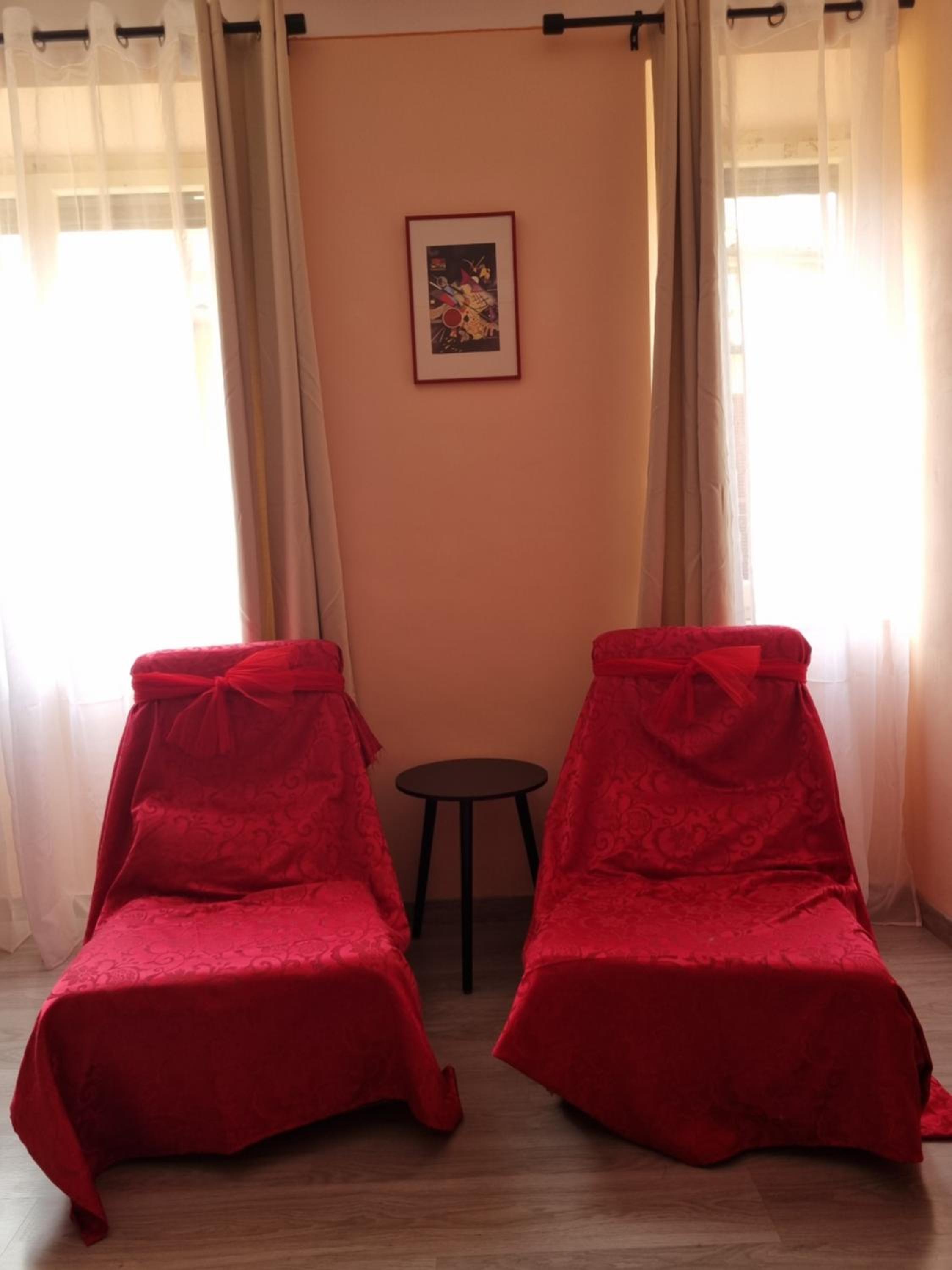 Deluxe Room - Photo 16