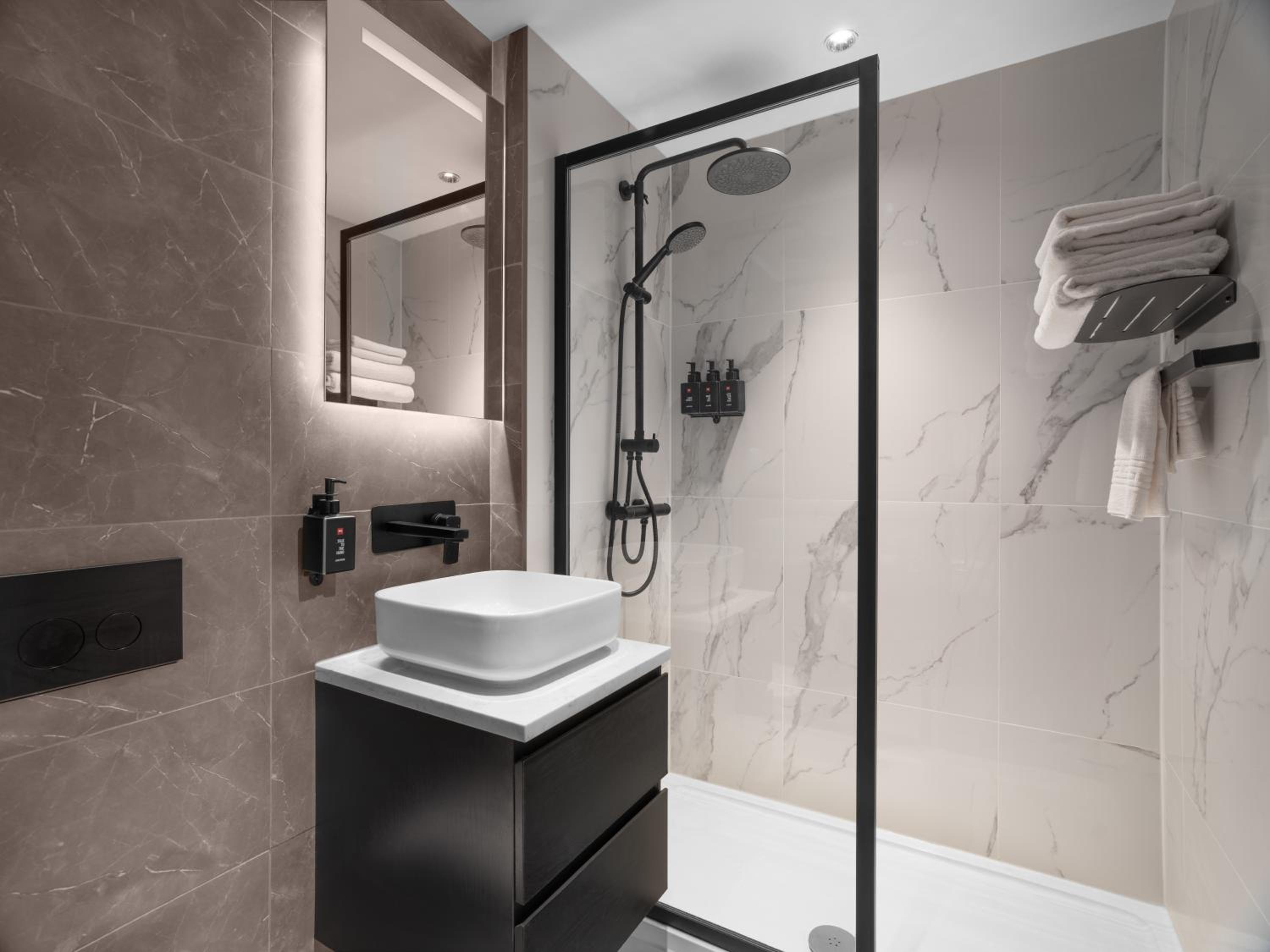 Standard Room - Photo 6
