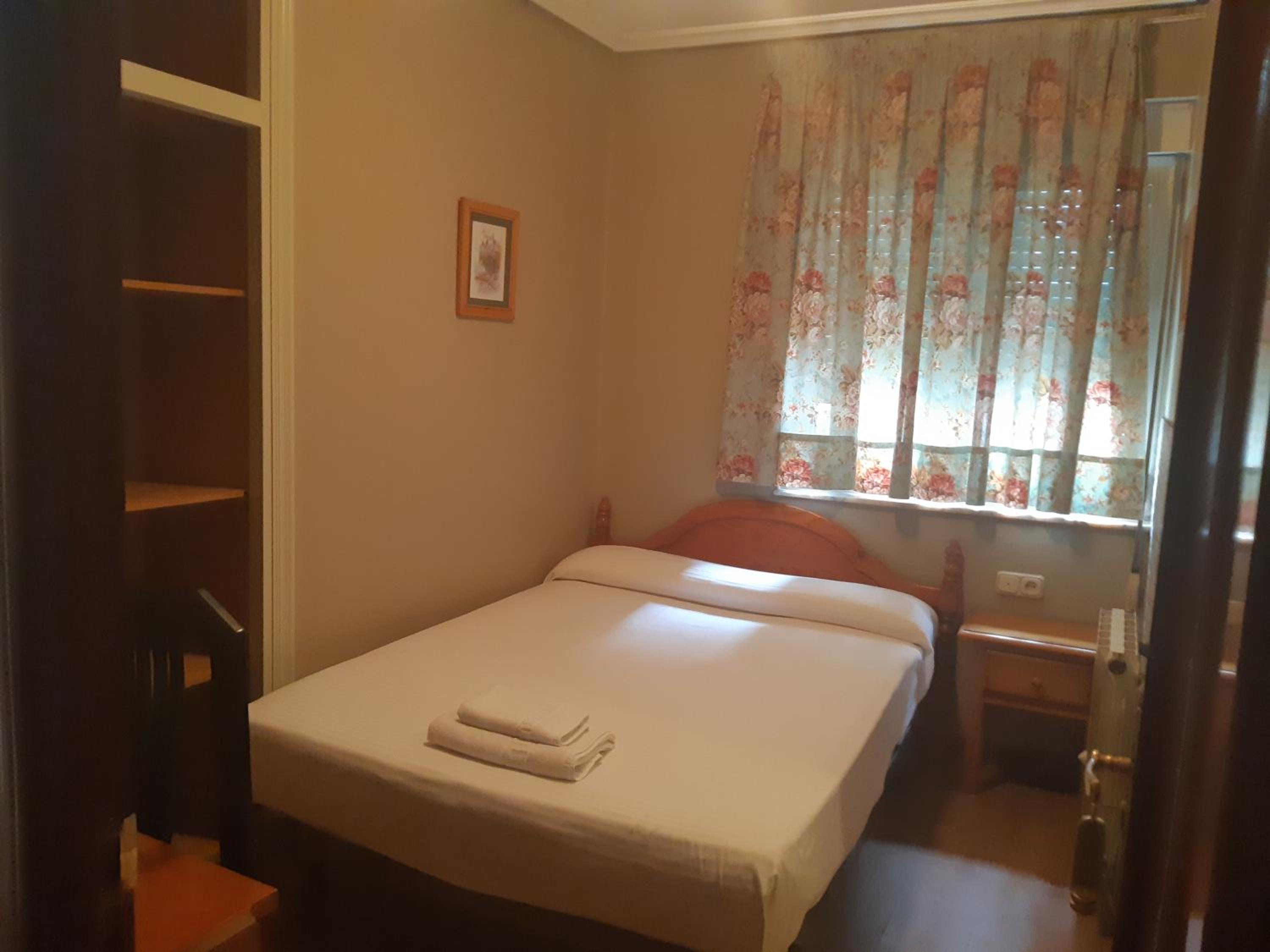 Habitación individual con baño privado