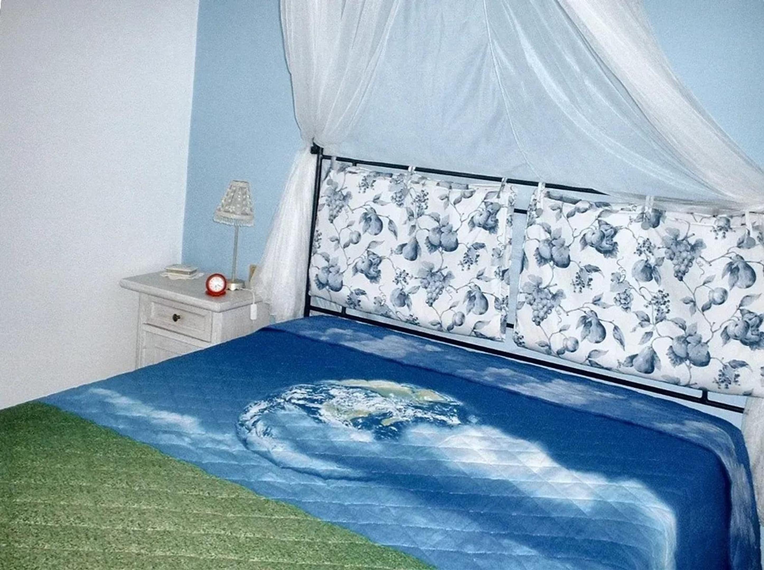 Three-Bedroom Vacation Home  photo 2