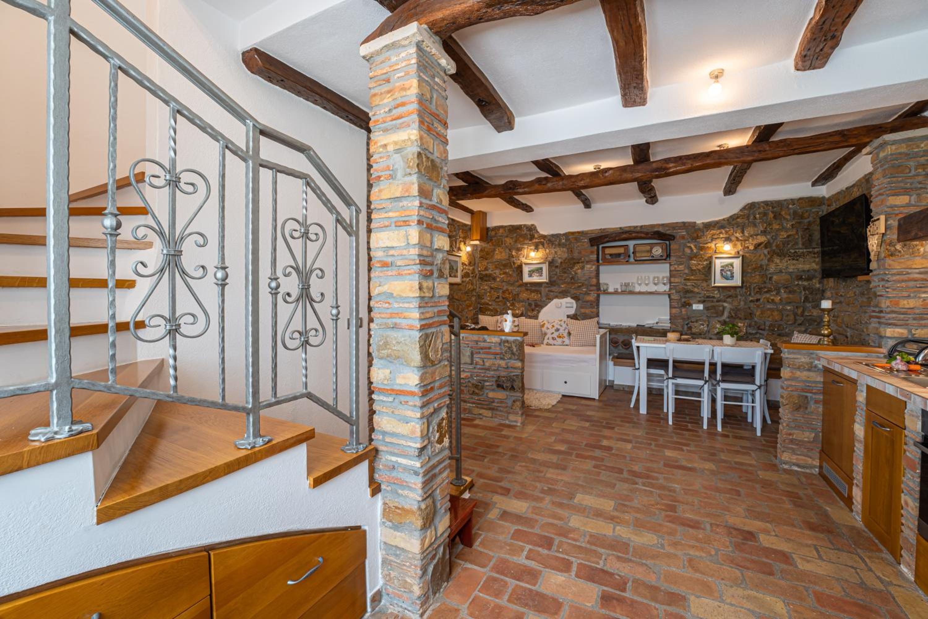 One-Bedroom House photo 2