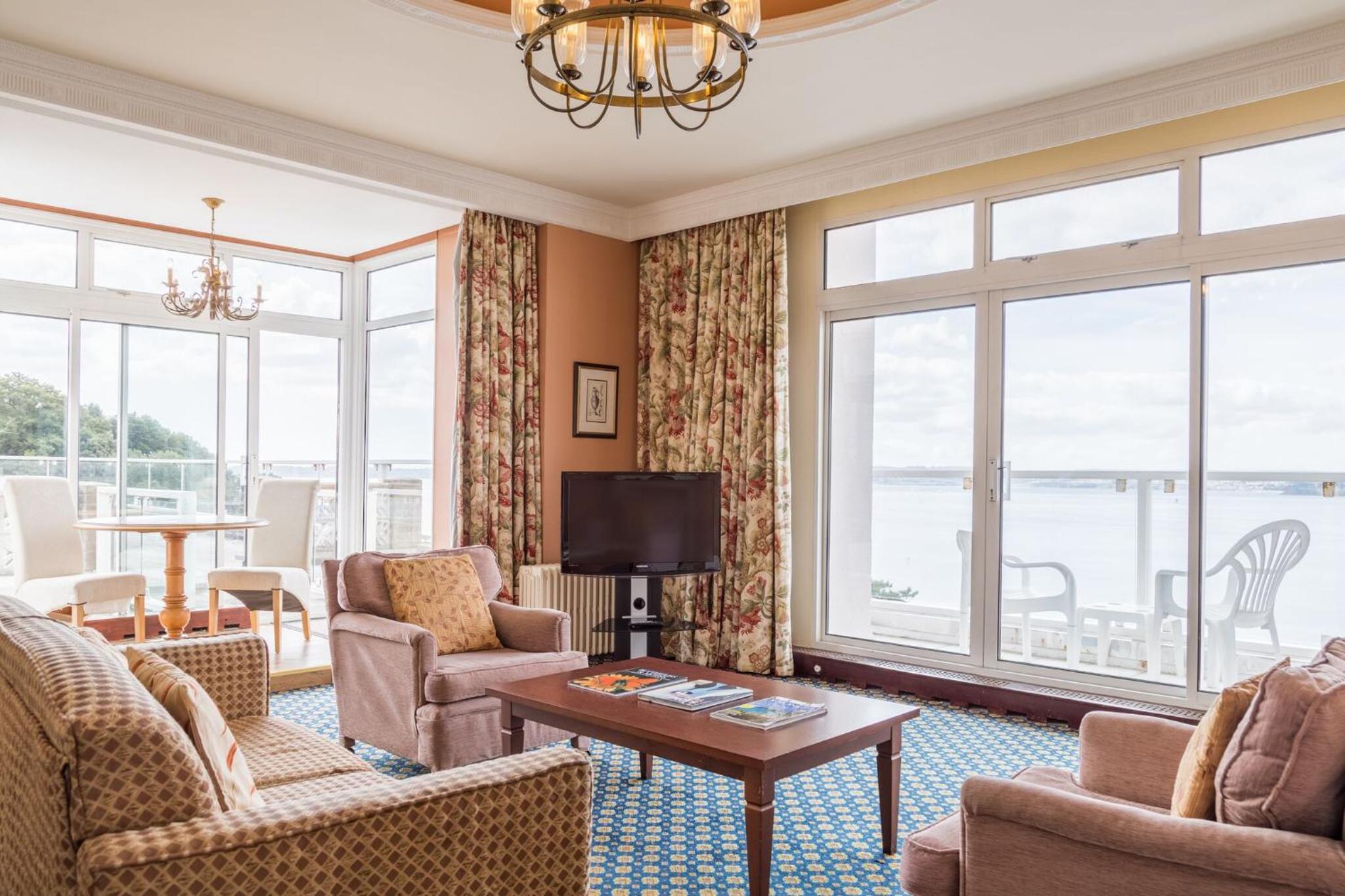 Deluxe Suite - No balcony access - Photo 1